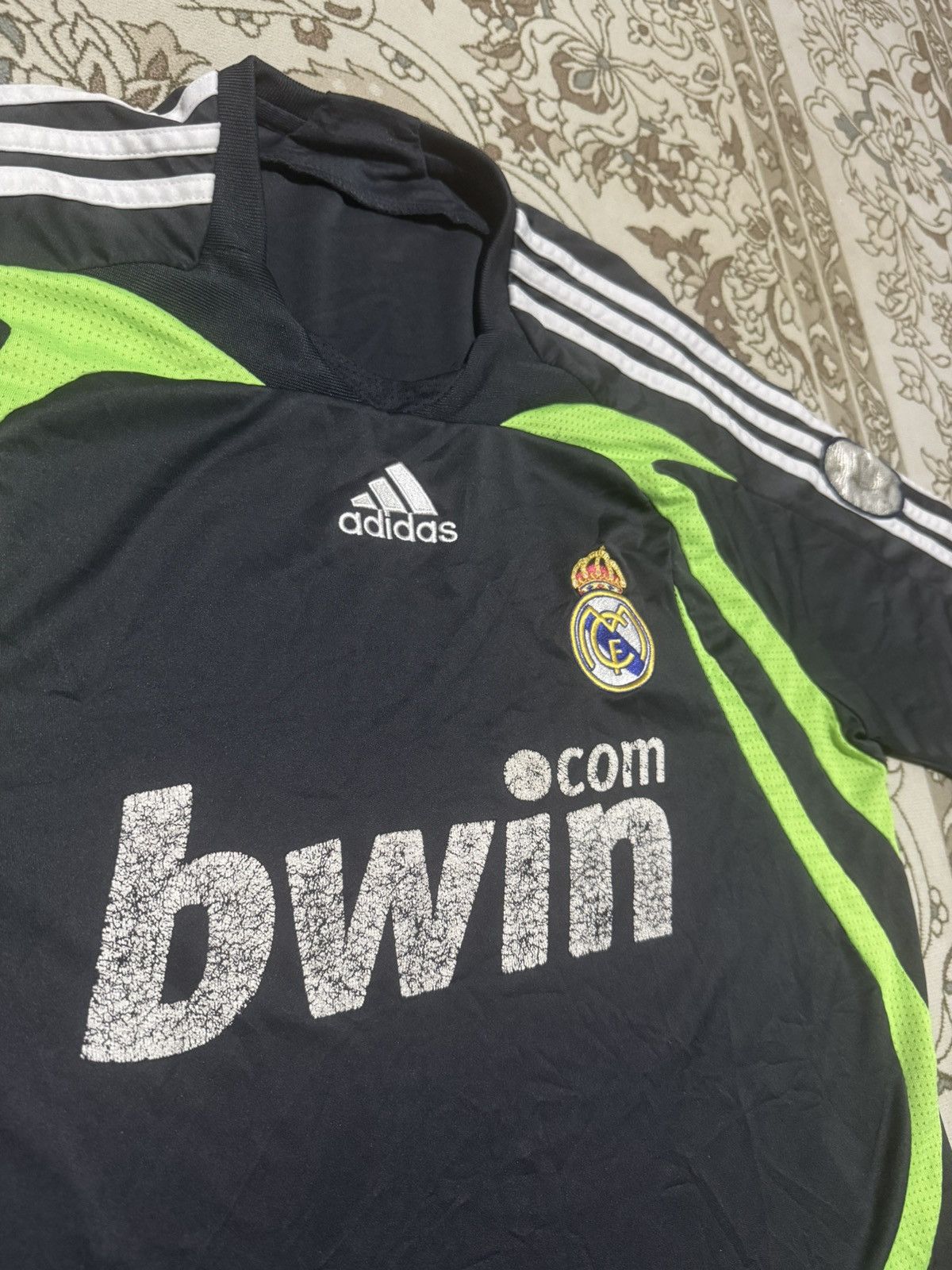 Adidas Y2K 07-08 Adidas Real Madrid 3rd Kit Away Football Jeysey Size US M / EU 48-50 / 2 - 3 Thumbnail