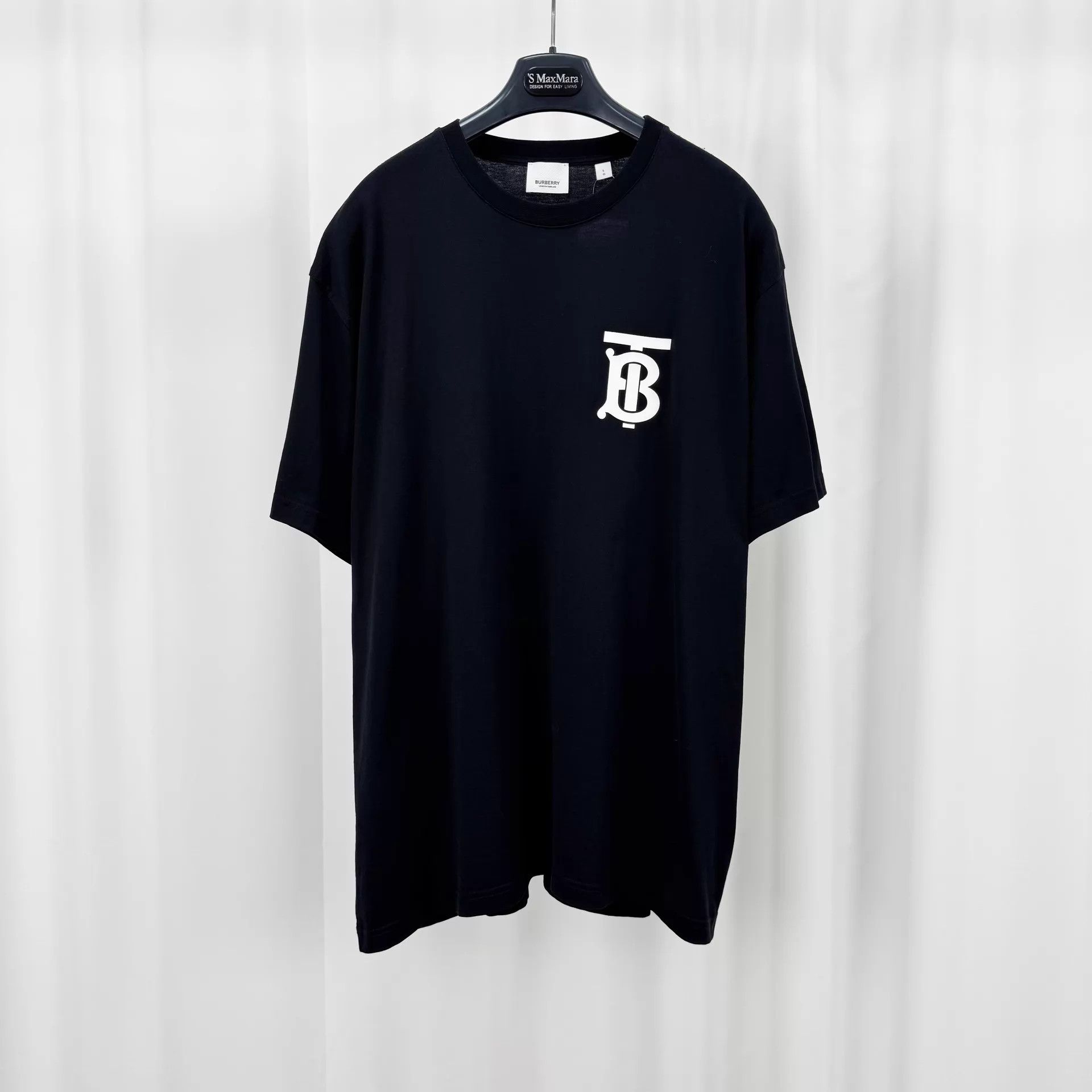 Burberry Burberry Printed Logo Short Sleeve L 98 New KL11190 4700 Size US L / EU 52-54 / 3 - 1 Thumbnail