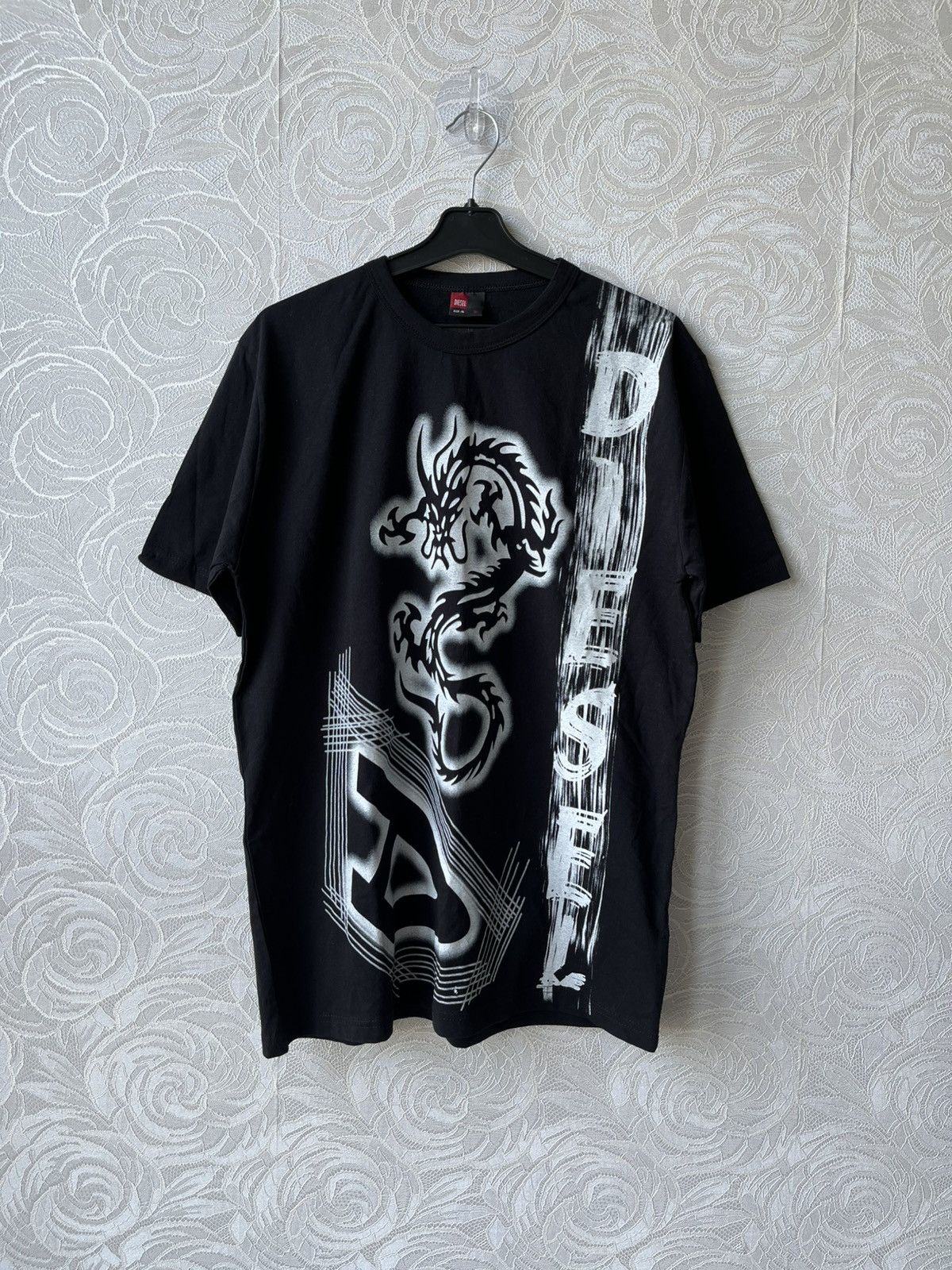 Diesel × Vintage Vintage 90s Diesel Dragon Black Tee Y2K Japanese Crazy Size US XL / EU 56 / 4 - 1 Thumbnail
