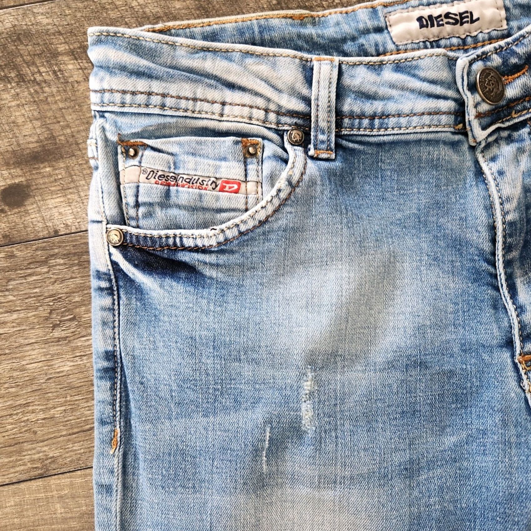 Diesel Diesel Matic Jeans Womens 30x30 Blue Light Wash Skinny Distressed Denim Size 30" / US 8 / IT 44 - 6 Thumbnail