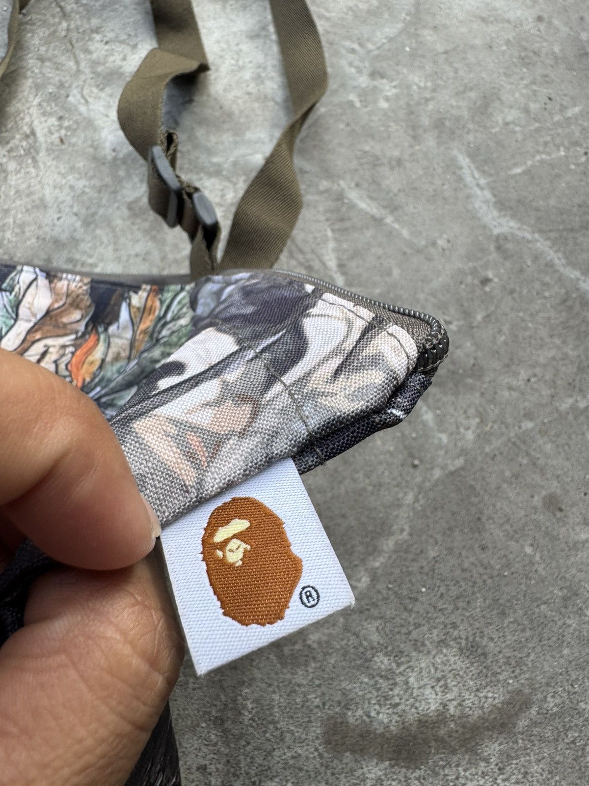 Bape Bape TREE EDGE CAMO Tote bag Size ONE SIZE - 3 Thumbnail
