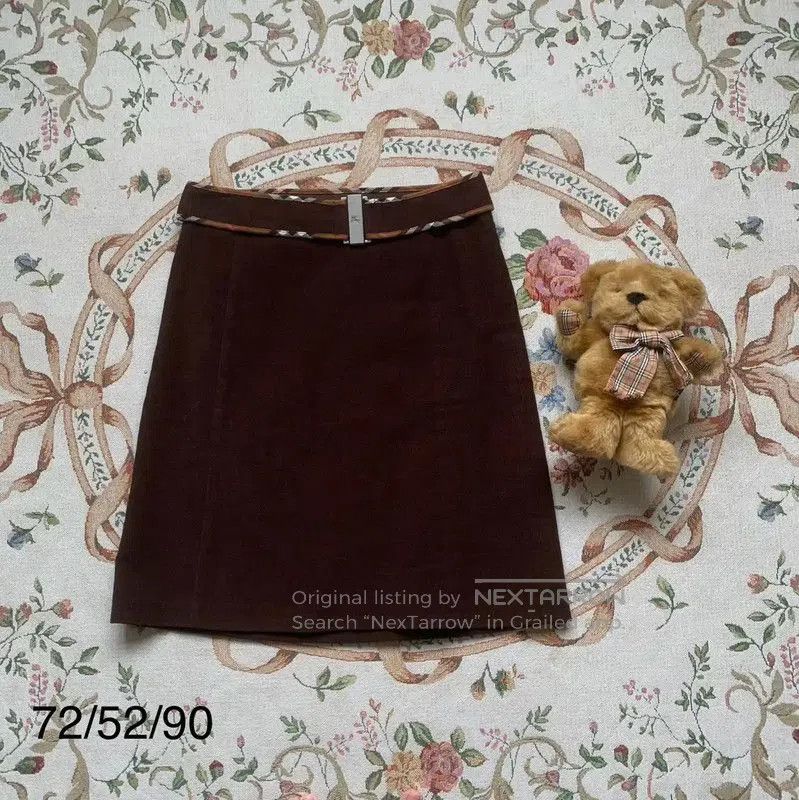 Burberry Burberry Brown Cotton Women's Skirt. Size 23" - 1 Thumbnail