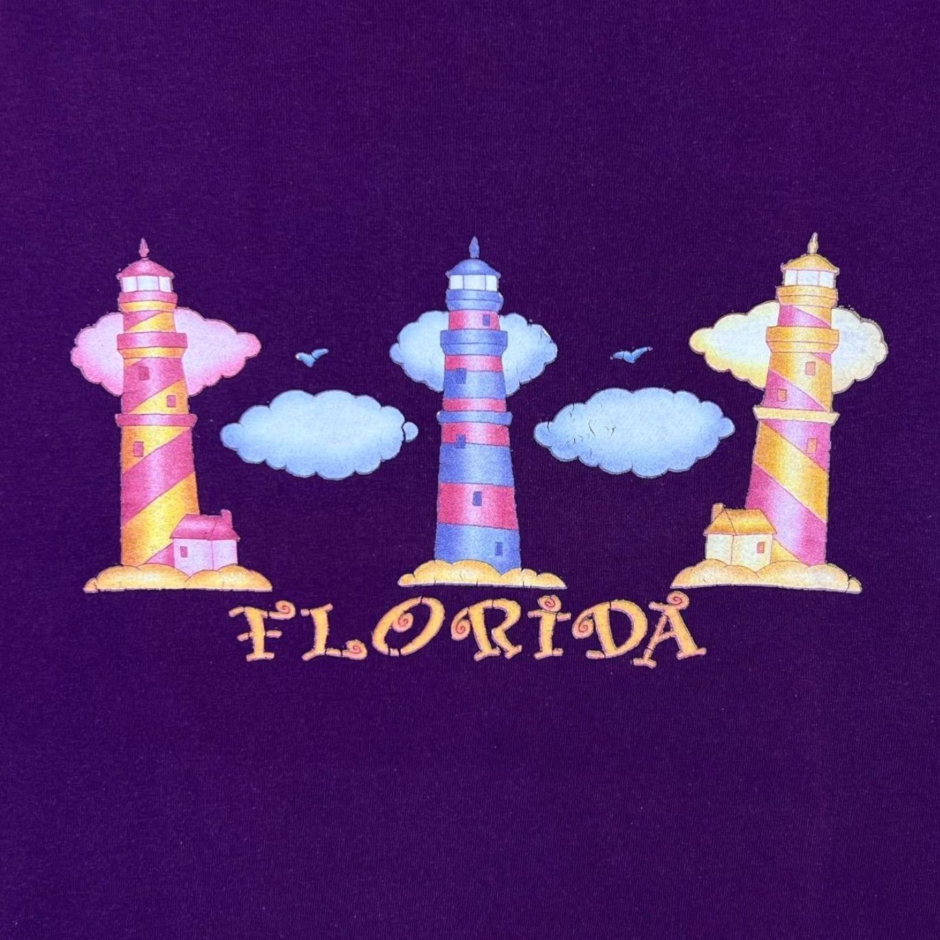 Gildan VINTAGE Florida Lighthouse Souvenir Graphic Purple T-Shirt Large Mens Regular Short Sleeve Round Neck Cotton Haiti 00s 90s 2000s Shark Size US L / EU 52-54 / 3 - 4 Thumbnail