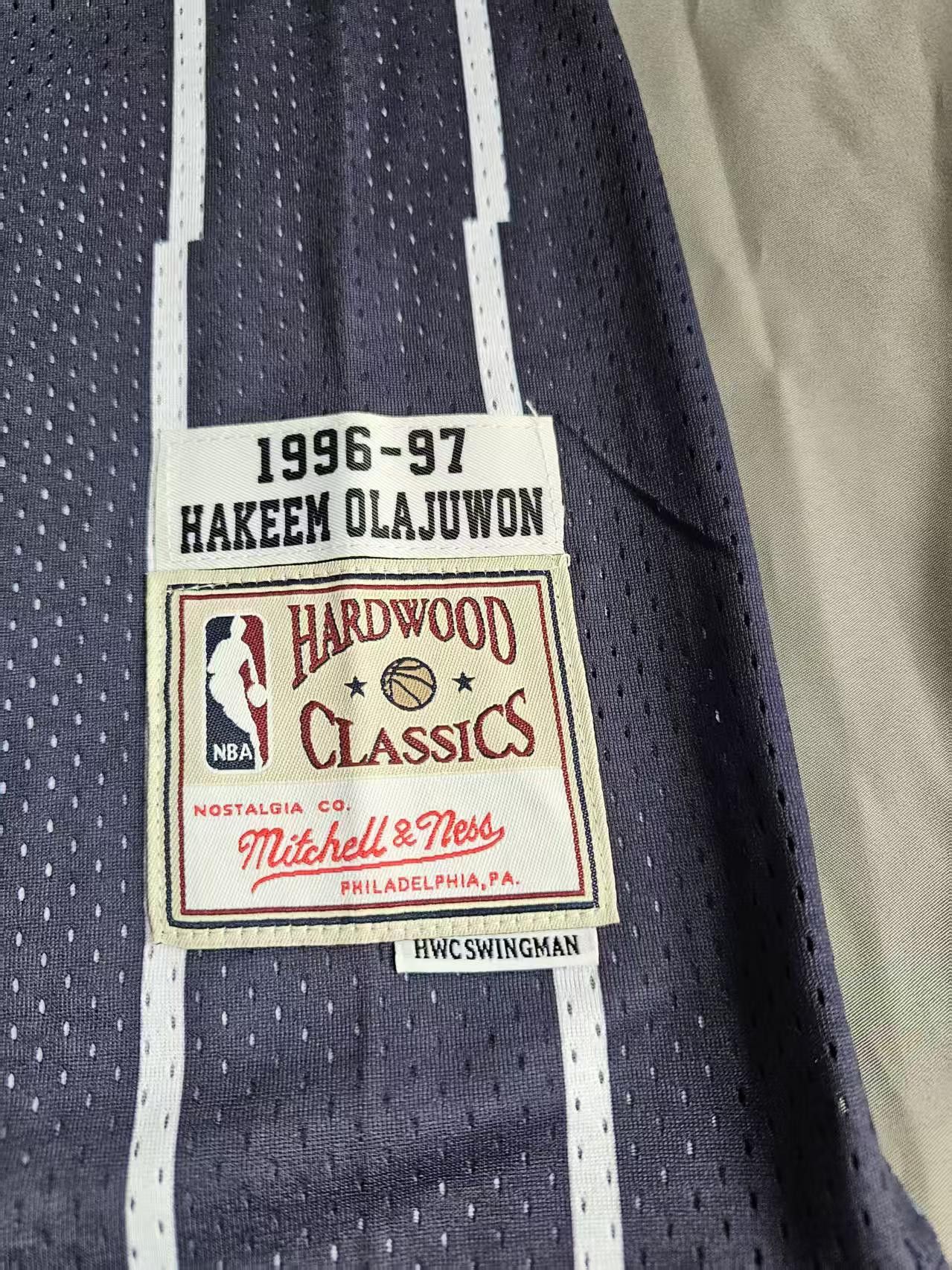 NBA #34 Hakeem Olajuwon Jersey Houston Rockets 1996 97 Size US XXL / EU 58 / 5 - 4 Thumbnail