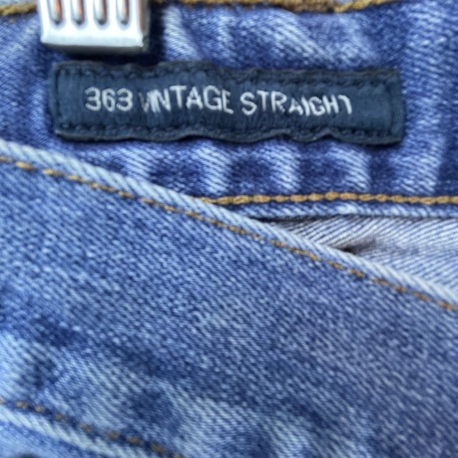 Lucky Brand Lucky Brand Jeans Mens 32 363 Vintage Straight Size US 32 / EU 48 - 9 Thumbnail