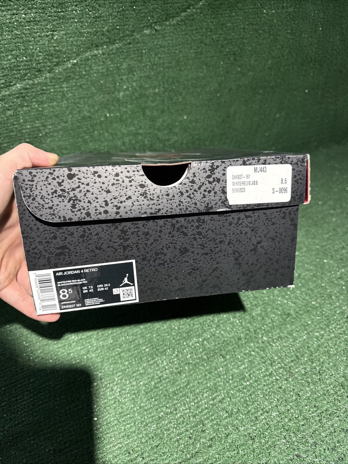 Jordan Brand Size 8.5 - Jordan 4 Retro Mid Red Cement Size US 8.5 / EU 41-42 - 8 Thumbnail