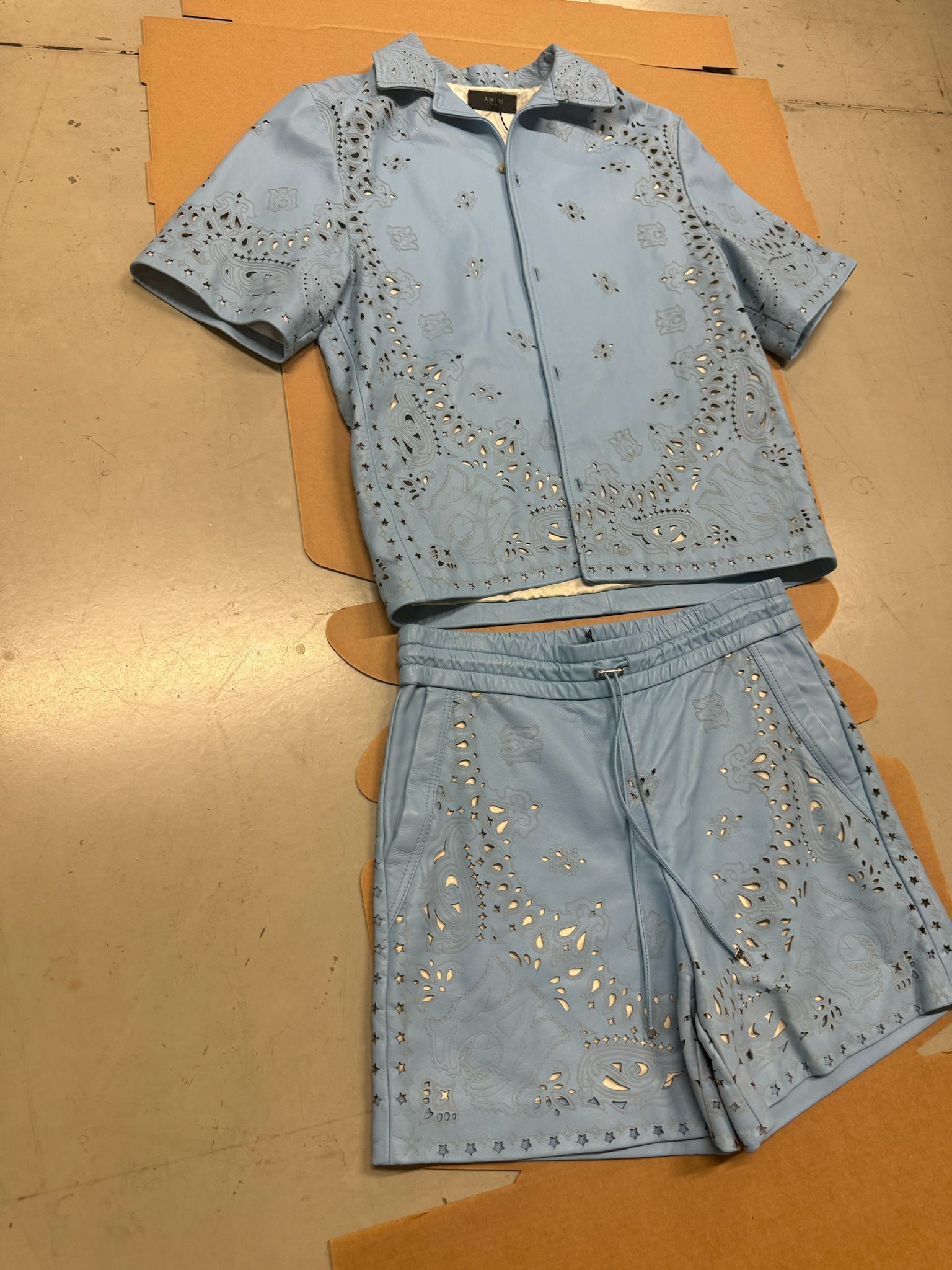 Amiri o1alsim10925 Star-Bandana Cut Out Full Set Shirt And Shorts Size US M / EU 48-50 / 2 - 9 Thumbnail