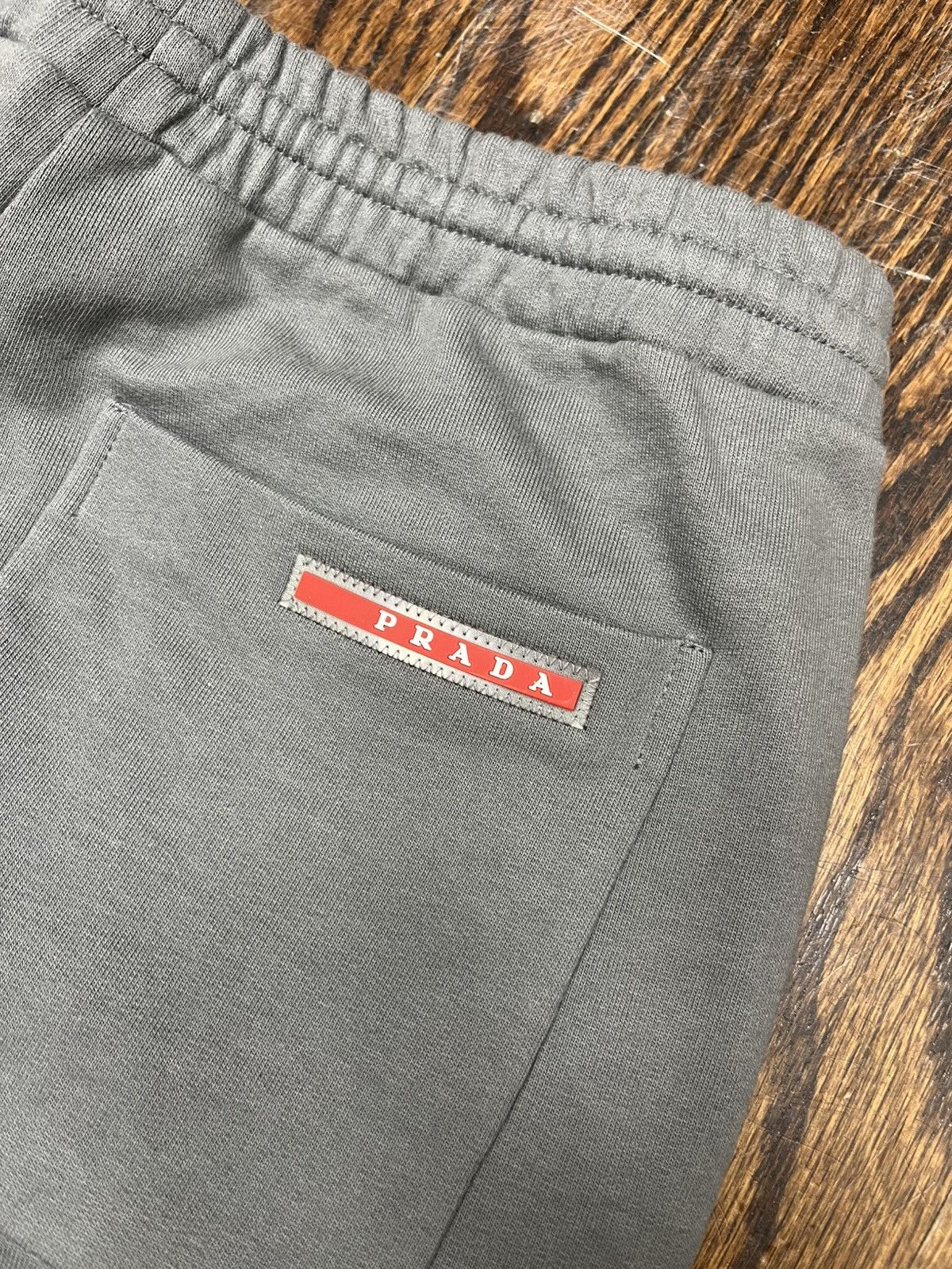 Prada Prada Red Tab Logo Pocket Grey Sweatpants Size S Size US 30 / EU 46 - 7 Thumbnail