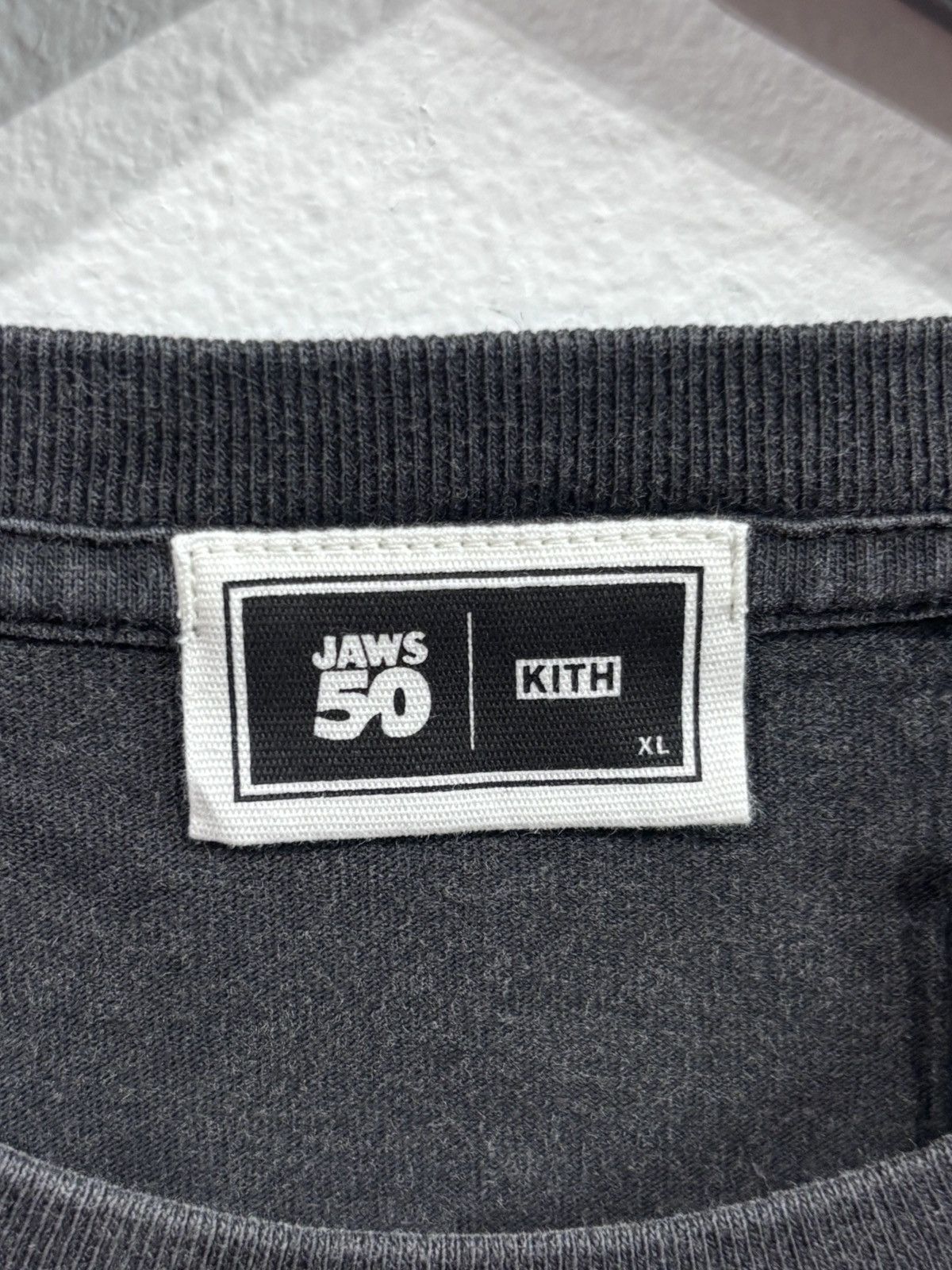 Kith Kith x Jaws Japanese Black Tee 50th Anniversary Size US XL / EU 56 / 4 - 3 Thumbnail