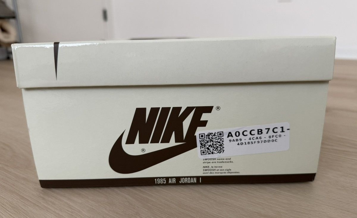 Jordan Brand × Travis Scott Travis Scott x Jordan 1 Retro Low Golf Neutral Olive Size US 10 / EU 43 - 20 Thumbnail