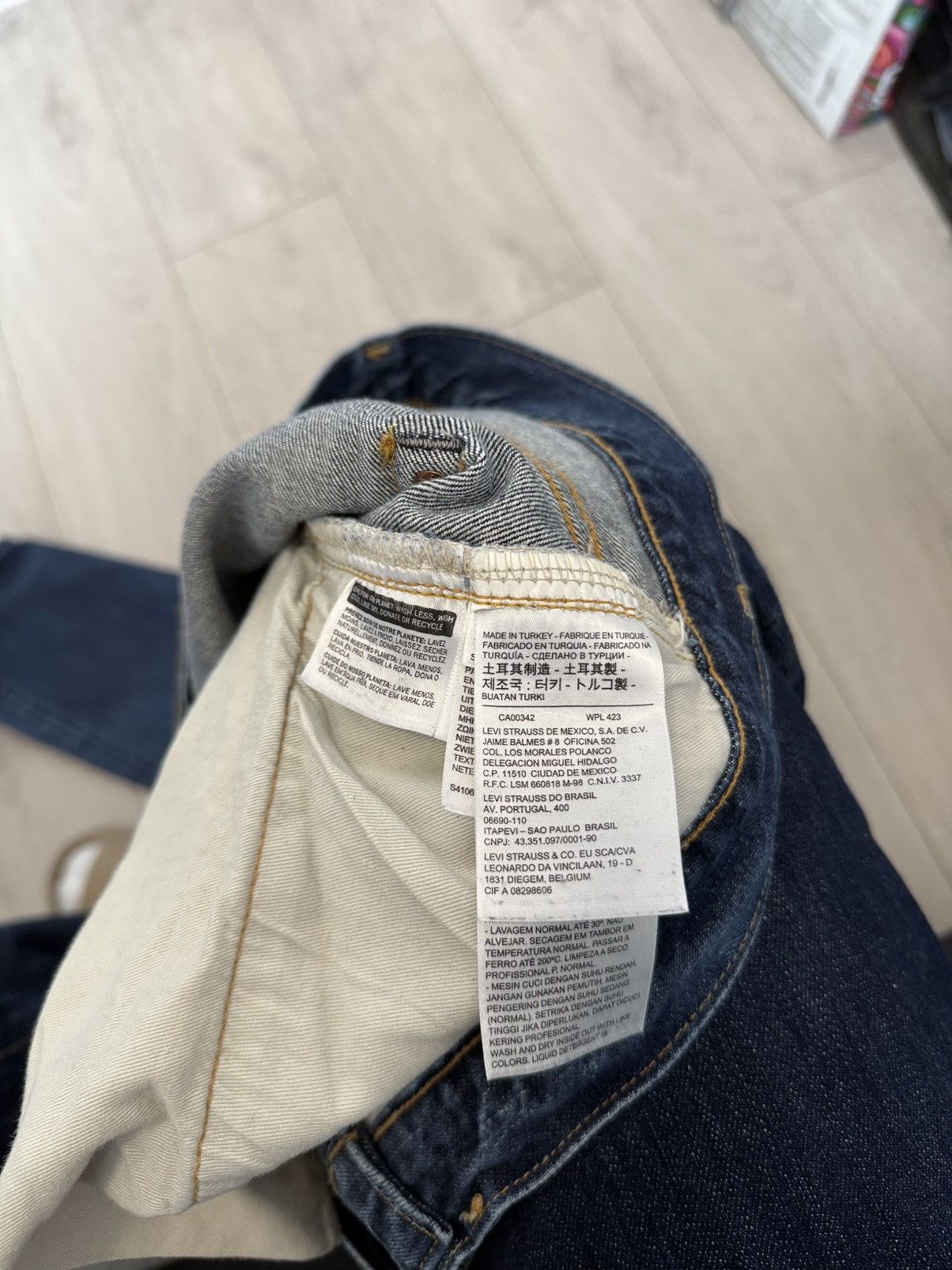 Levi's Levi’s 501 XX Selvedge Washed Distressed Denim 1947 Big E Size US 34 / EU 50 - 12 Thumbnail
