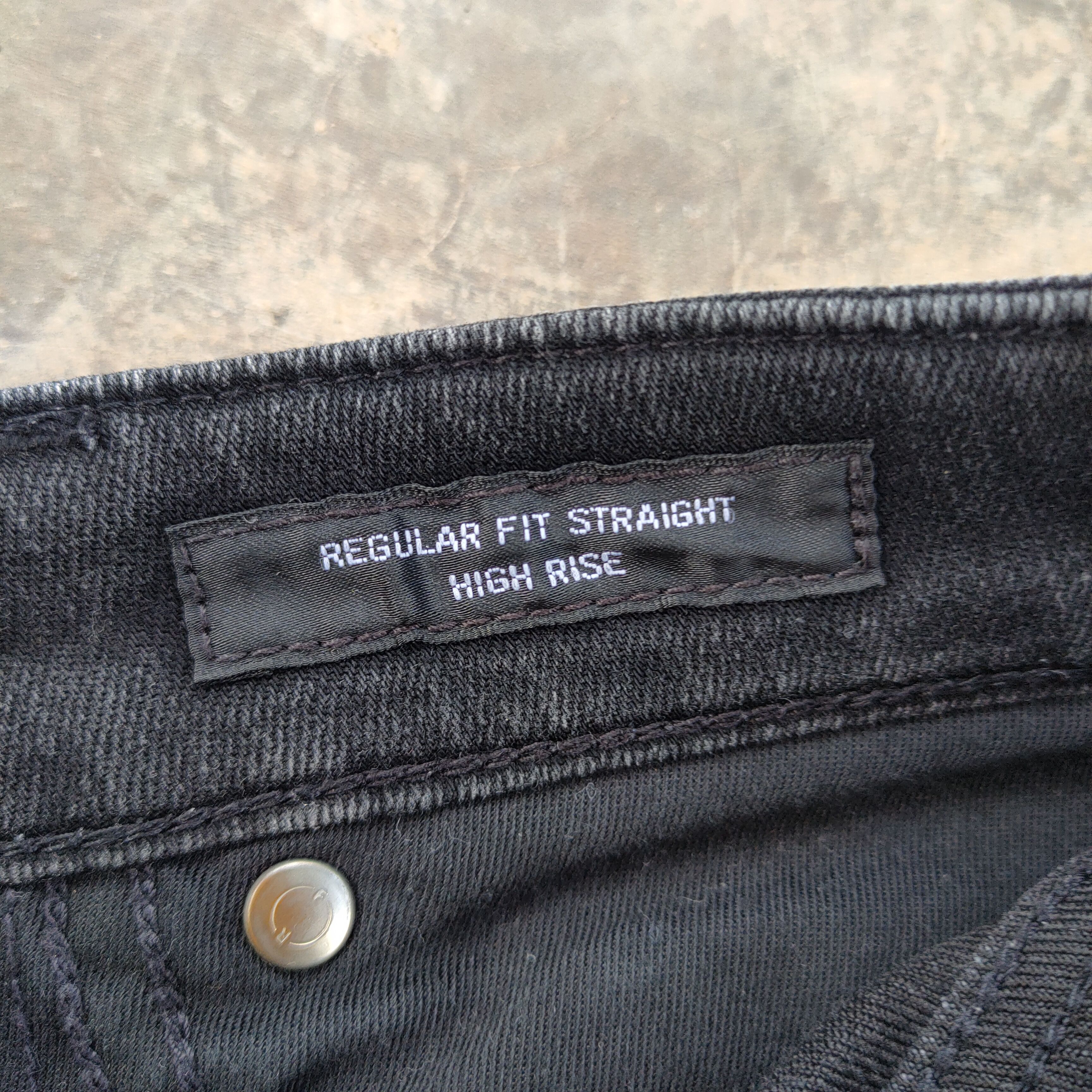 Japanese Brand VINTAGE JAPANESE SKINNY BLACK JEANS DENIM PANTS Size US 29 - 14 Thumbnail