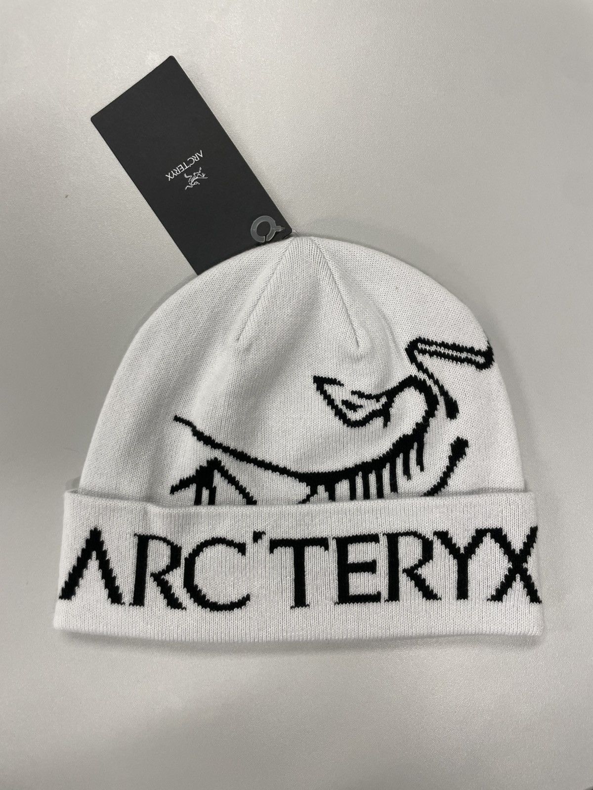 【Arc'teryx】 Lightweight Grotto Toque White Light Solitude Grotto Toque | Arc'teryx