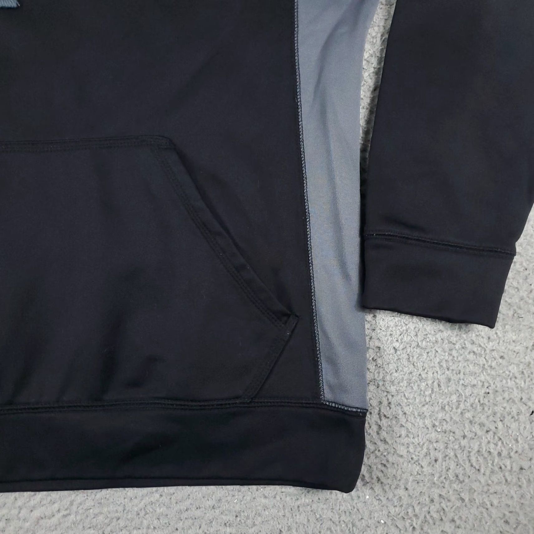 Nike Nike Pullover Hoodie Sweatshirt Mens Large Black Swoosh Sweatshirt Hoodie Nike Size US L / EU 52-54 / 3 - 5 Thumbnail