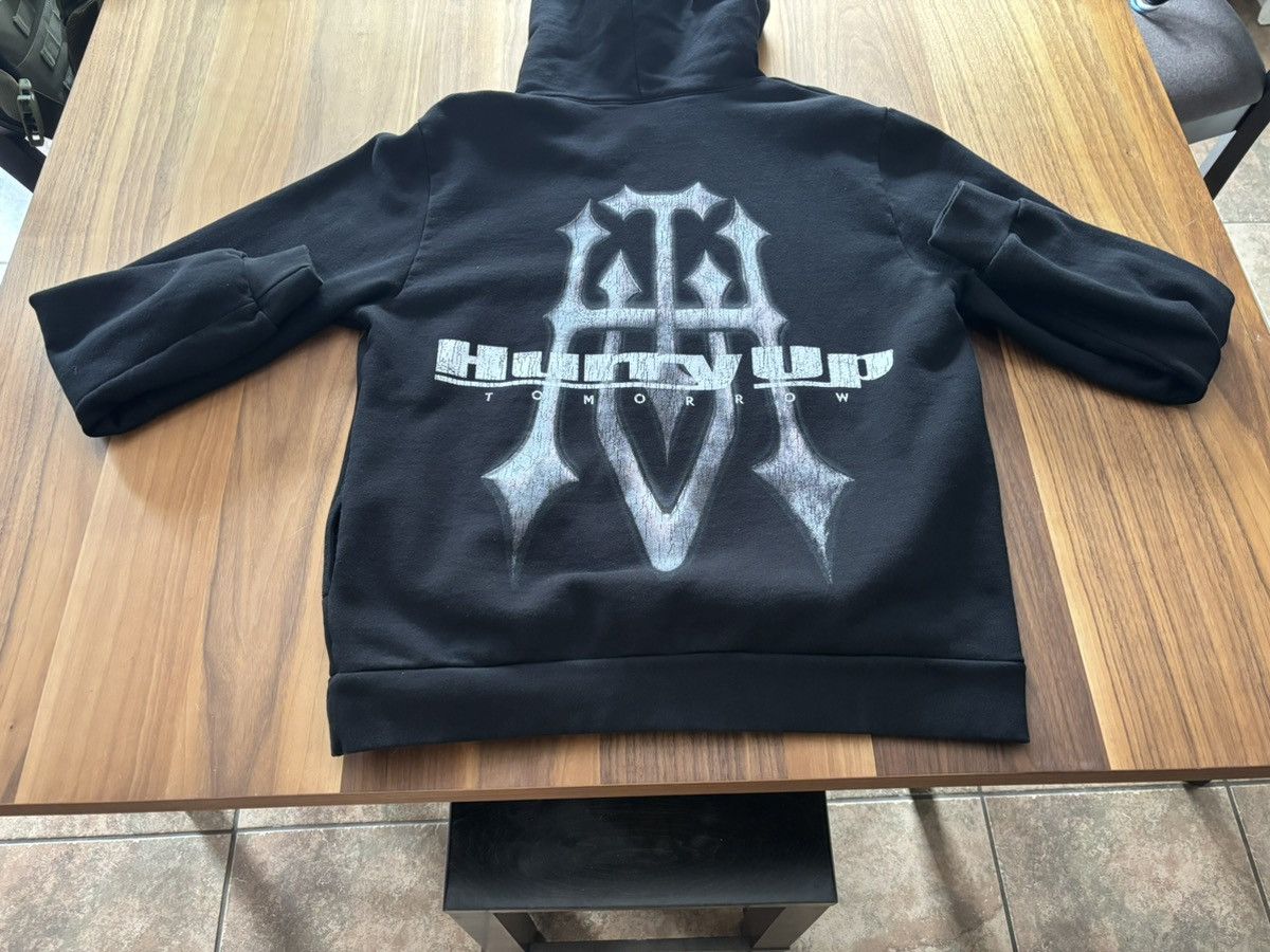 The Weeknd Hurry Up Tomorrow relic logo hoodie Size US L / EU 52-54 / 3 - 3 Thumbnail