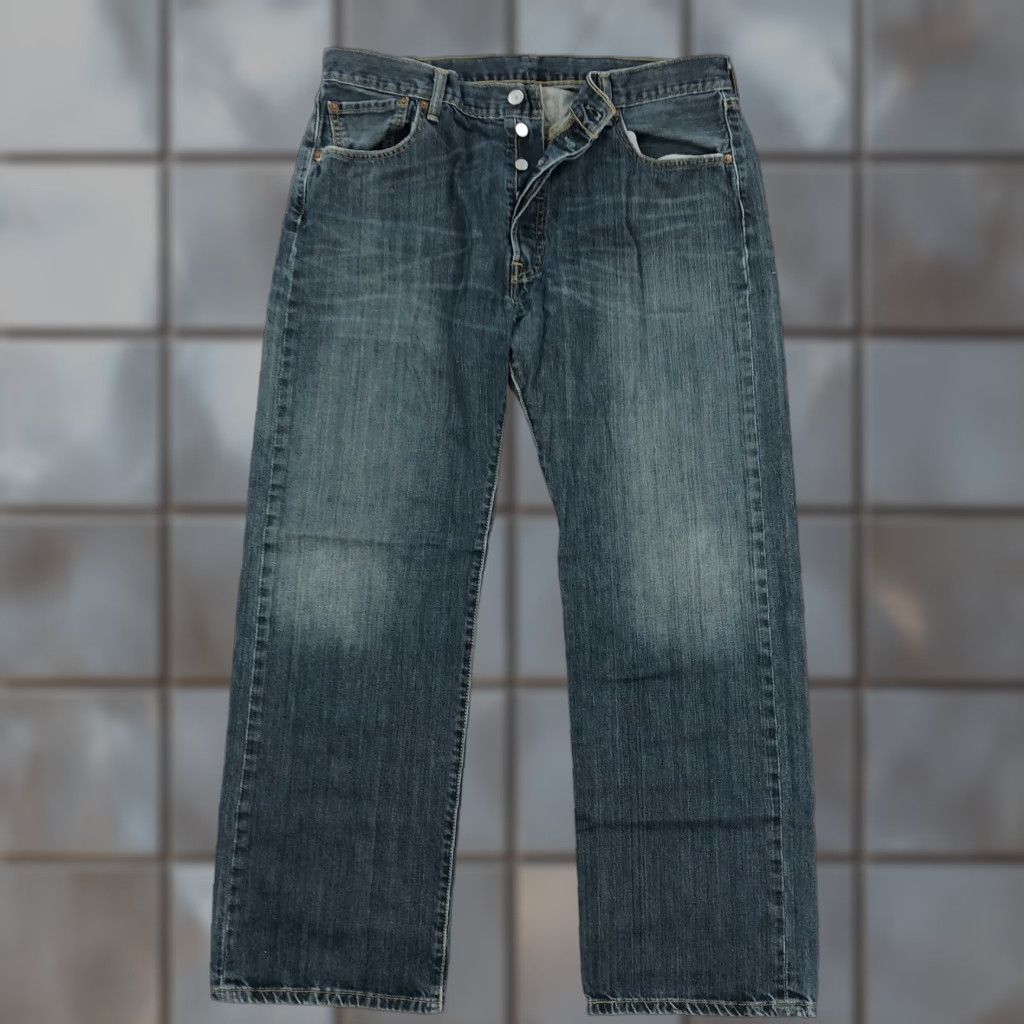 Levi's Levi's 501 Men's 34x30 Blue Straight Leg Button Fly Denim Jeans Size US 34 / EU 50 - 1 Thumbnail