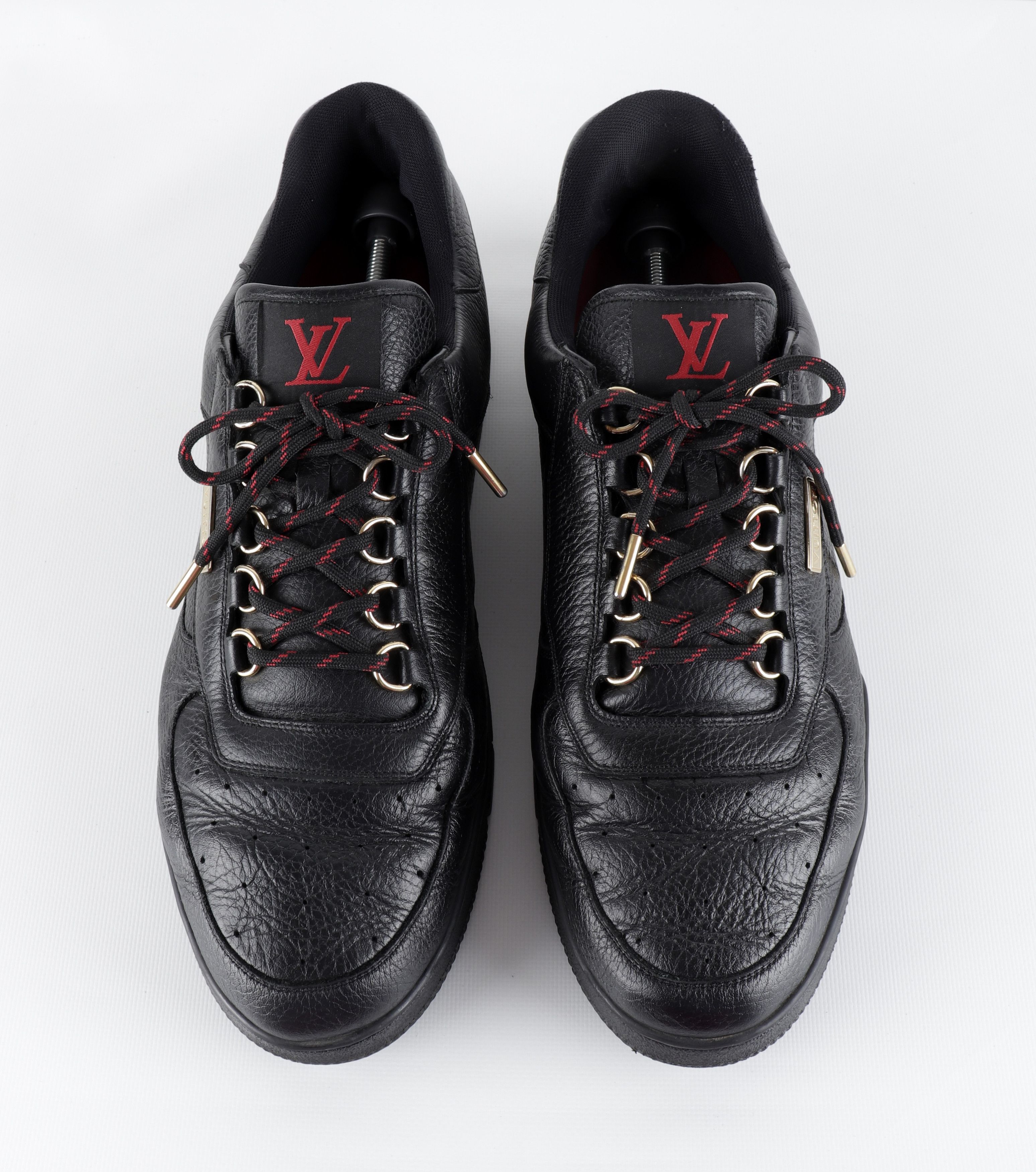 Louis Vuitton LOUIS VUITTON Black Leather Gold Hardware LV Logo Sneakers Size US 12 / EU 45 - 6 Thumbnail
