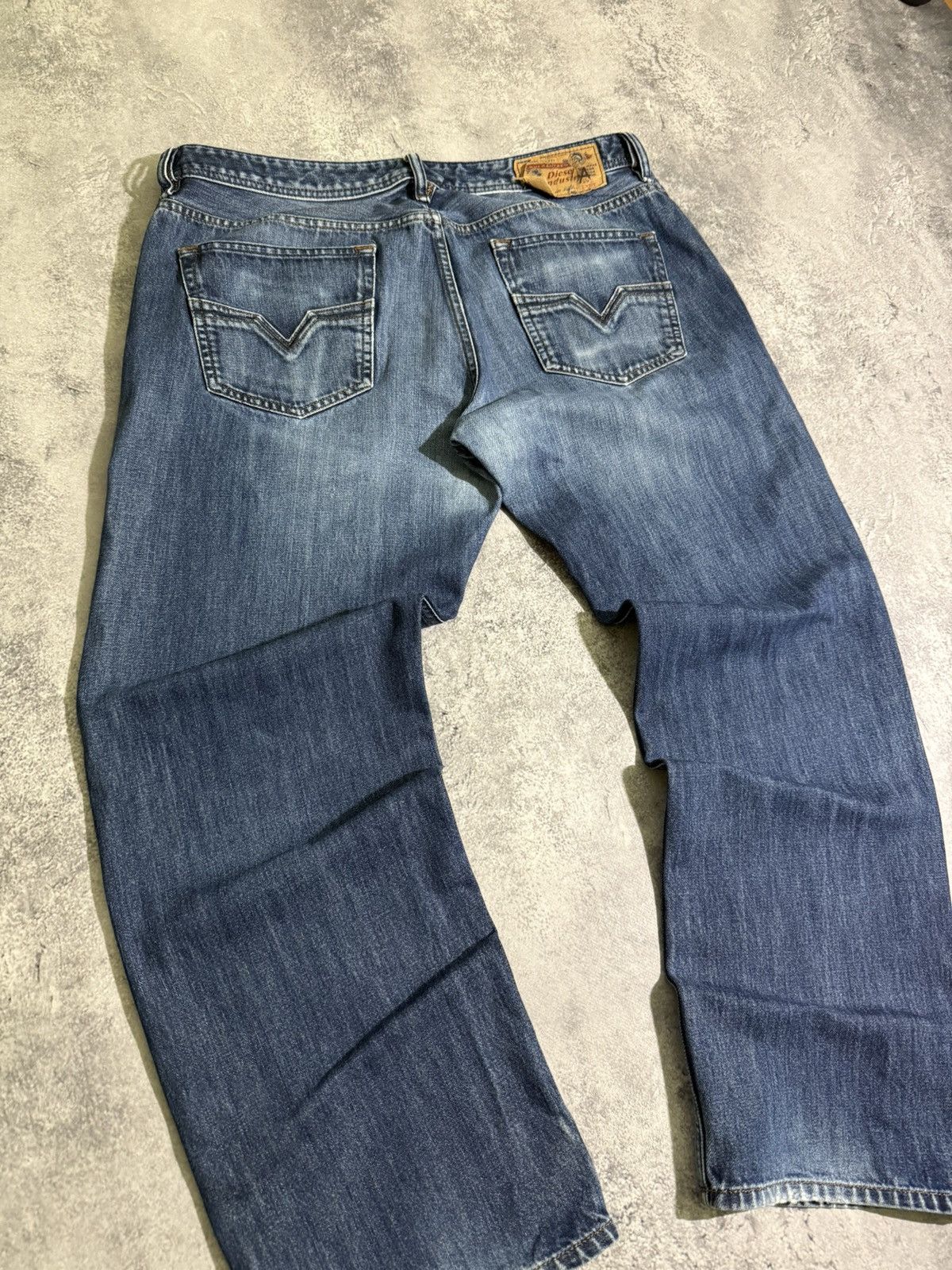Diesel Vintage Diesel Jeans Faded Size US 36 / EU 52 - 2 Thumbnail