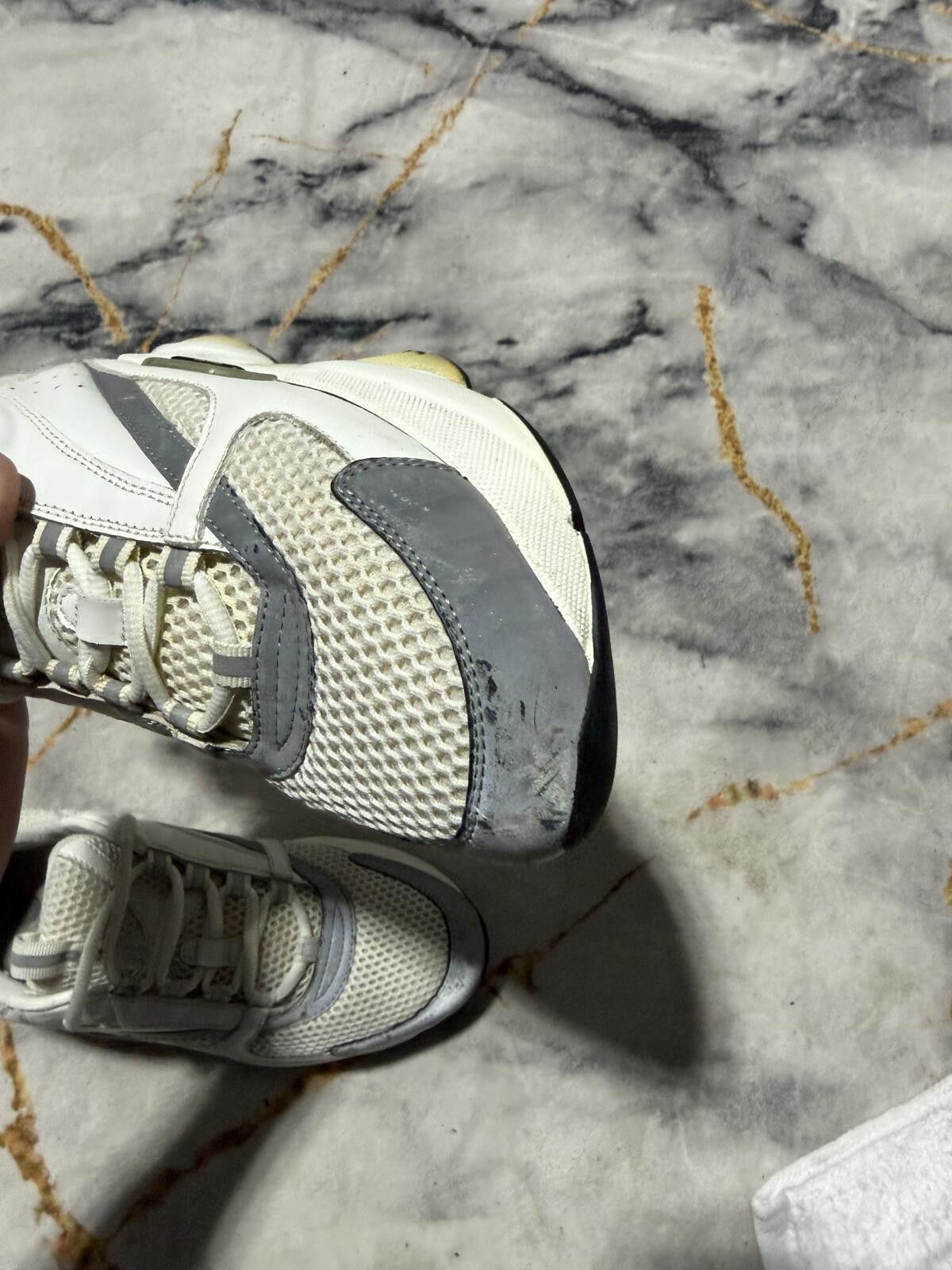 Dior Dior B22 Triple White Silver - Sz 7US (8.5W) Size US 7 / EU 40 - 6 Thumbnail