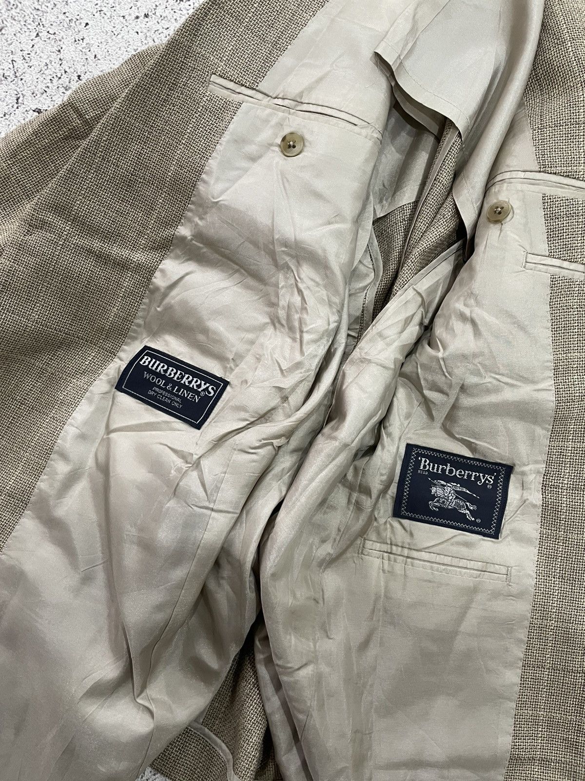 Burberry Vintage Plaid Burberry Distressed Blazer Dirty Look Jacket Size US M / EU 48-50 / 2 - 6 Thumbnail