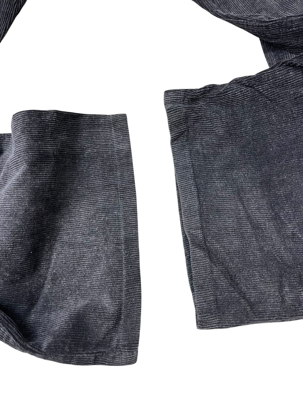 Levi's Vintage Levi’s Corduroy Single Pocket Streetwear Size US 31 - 13 Thumbnail