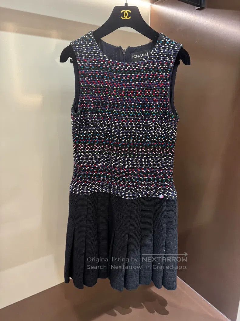 Chanel Chanel Colourful tweed pleated dress Size XS / US 0-2 / IT 36-38 - 1 Thumbnail