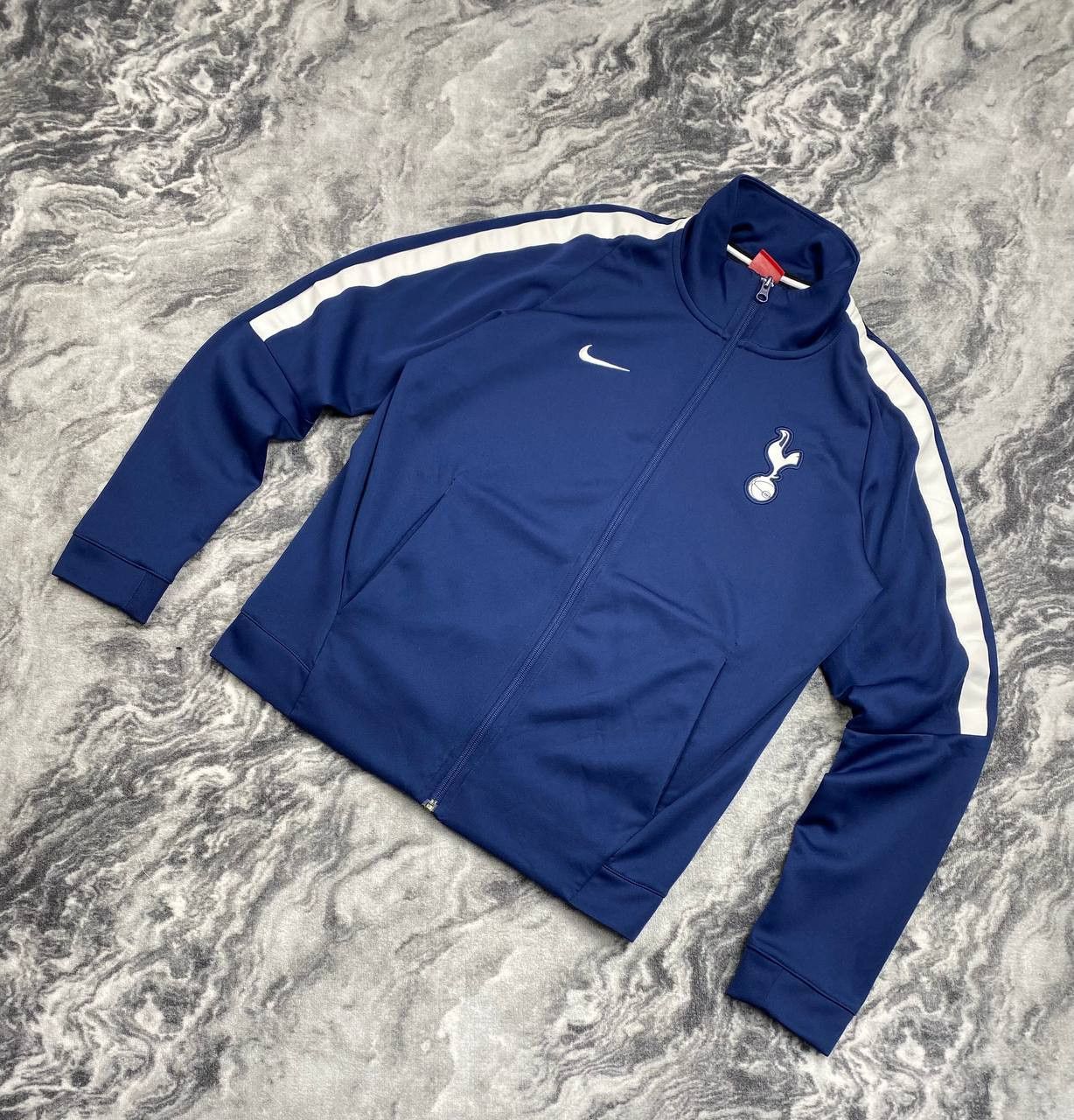 Nike Nike Tottenham Hotspur 2017 2018 Training Track Jacket Size US M / EU 48-50 / 2 - 2 Thumbnail