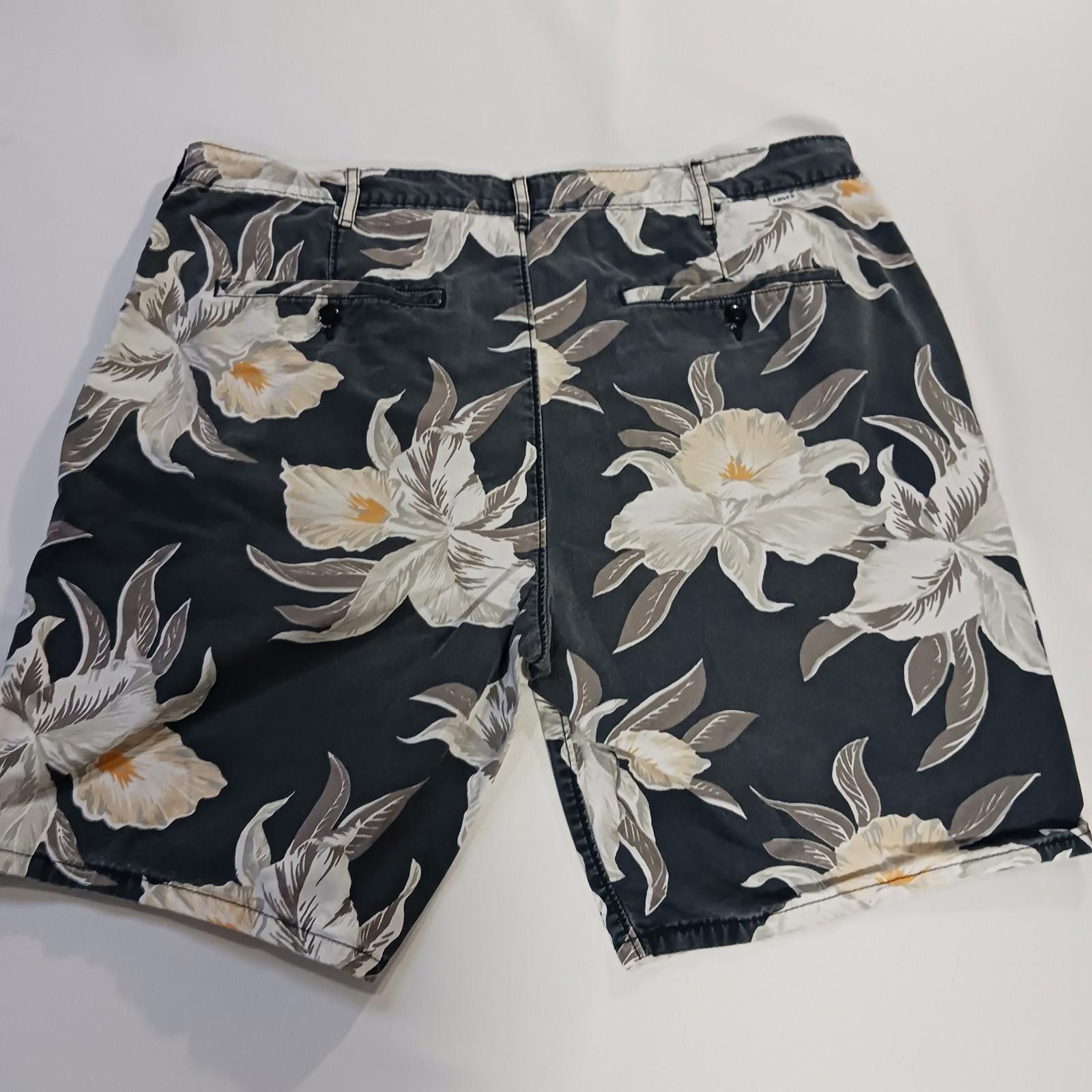Levi's Levis Strauss Two Horse Brand Men's Black/White Shorts W40 Size US 40 / EU 56 - 11 Thumbnail