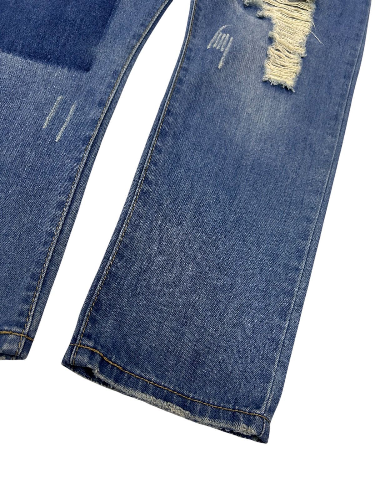 Japanese Brand × Vintage Vintage Japanese Ripped Denim Patches Style Jeans Size US 31 - 6 Thumbnail