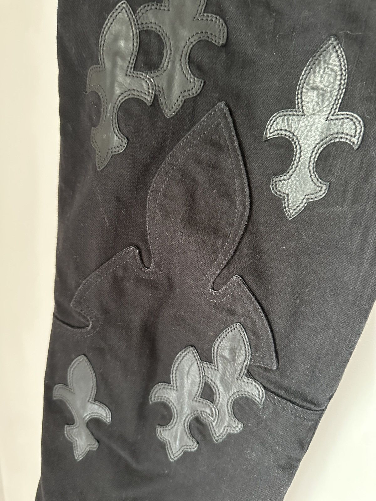 Chrome Hearts Chrome Hearts Le Fleur Leather Patch Double Knee Denim Jeans Size US 34 / EU 50 - 9 Thumbnail