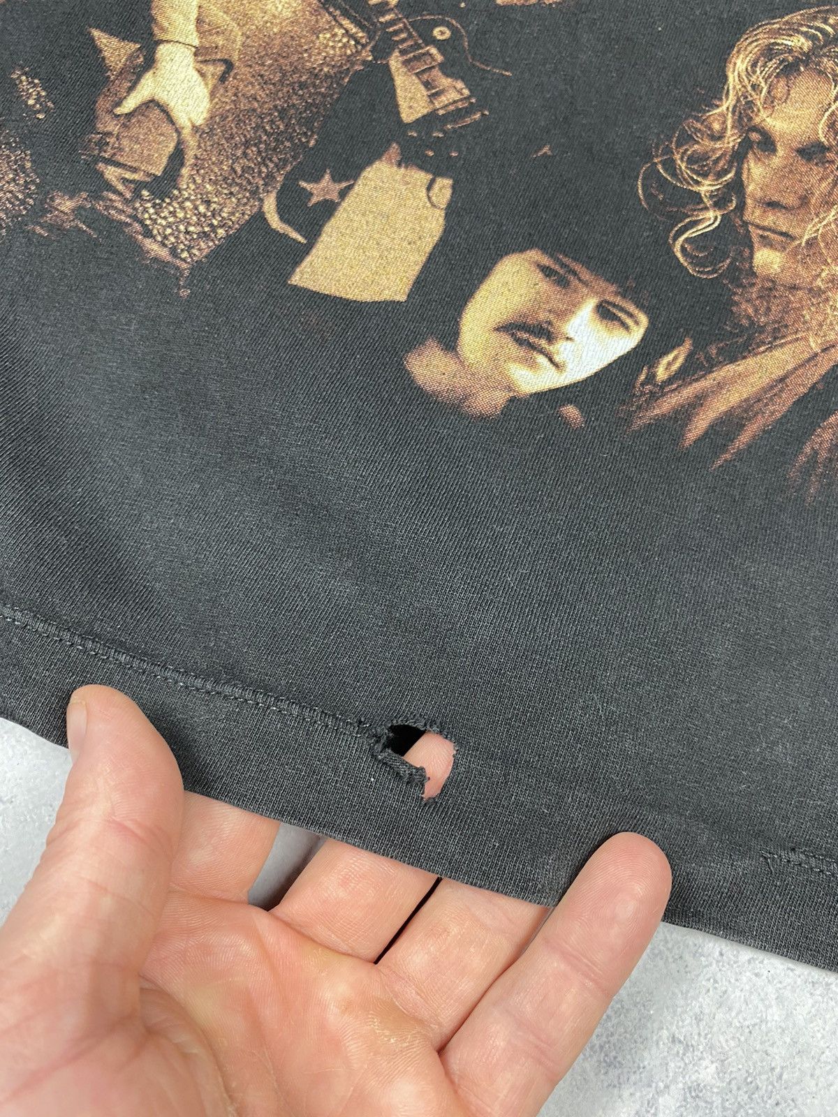 Led Zeppelin × Vintage Vintage 00s Led Zeppelin Double Print Logo T Shirt Size US M / EU 48-50 / 2 - 15 Thumbnail