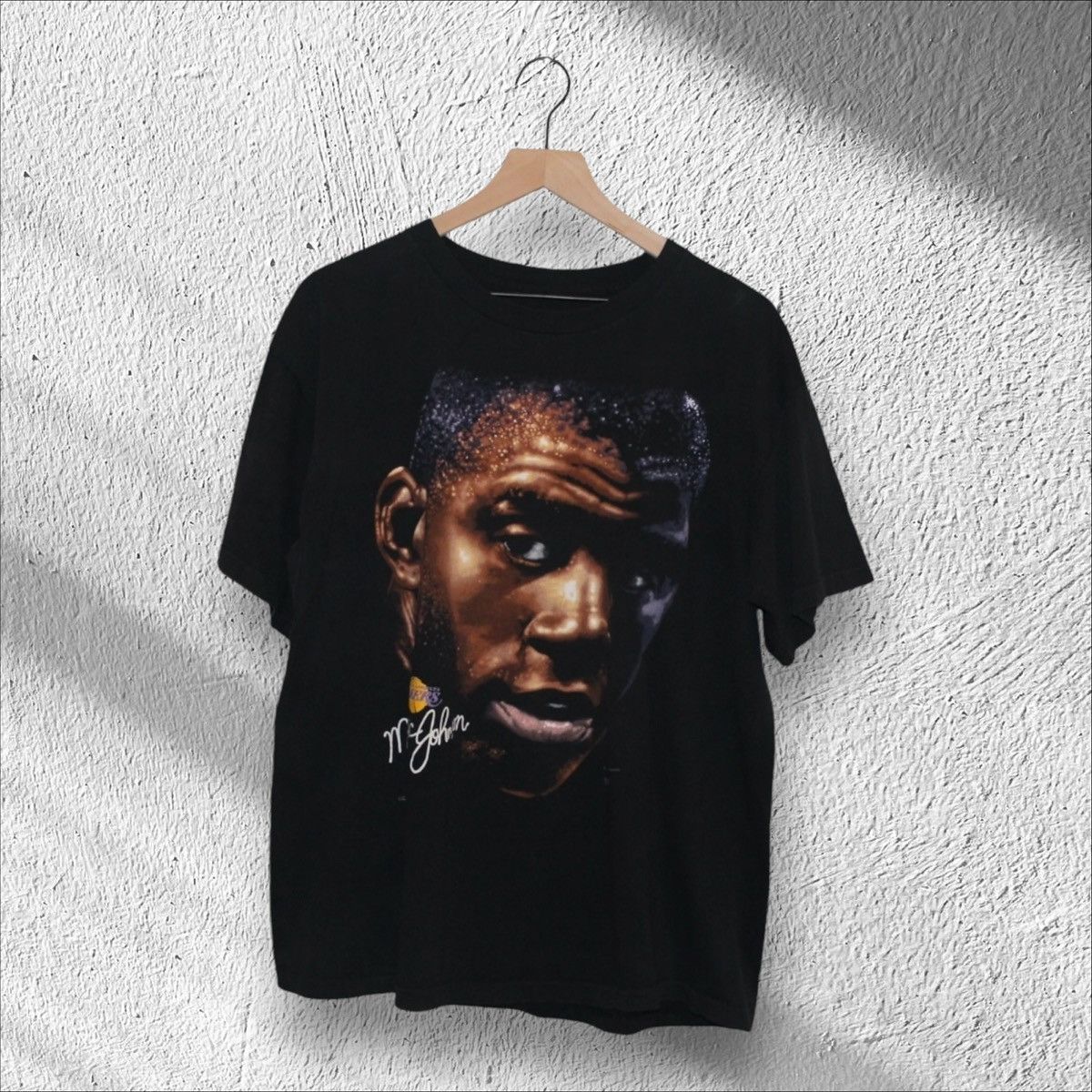 Salem Sportswear × Vintage Vintage 1991 Magic Johnson Big Face Lakers Tee Salem Size US XL / EU 56 / 4 - 1 Thumbnail