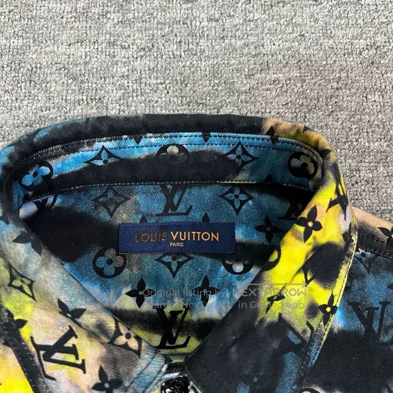 Louis Vuitton Louis Vuitton Full print LOGO Dazzling color laser LOGO si Size US XXL / EU 58 / 5 - 6 Thumbnail