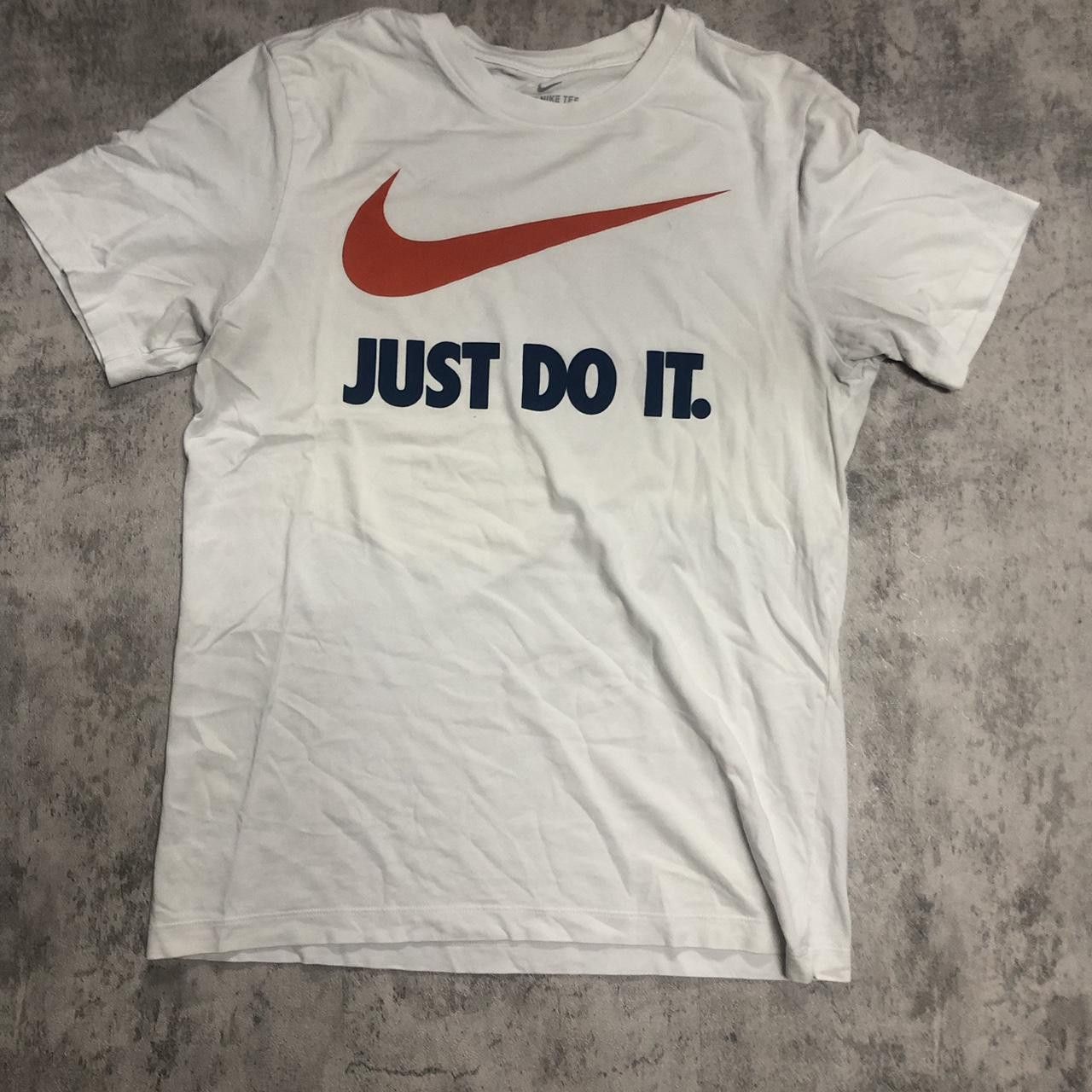 Nike Nike white and red cotton t-shirt Size US M / EU 48-50 / 2 - 1 Thumbnail