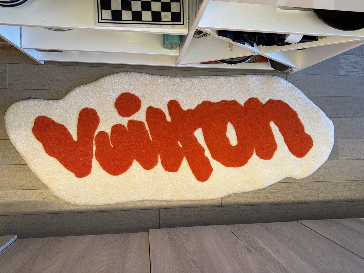 Louis Vuitton Louis Vuitton Graffiti ‘Vuitton’ Rug Size ONE SIZE - 2 Thumbnail