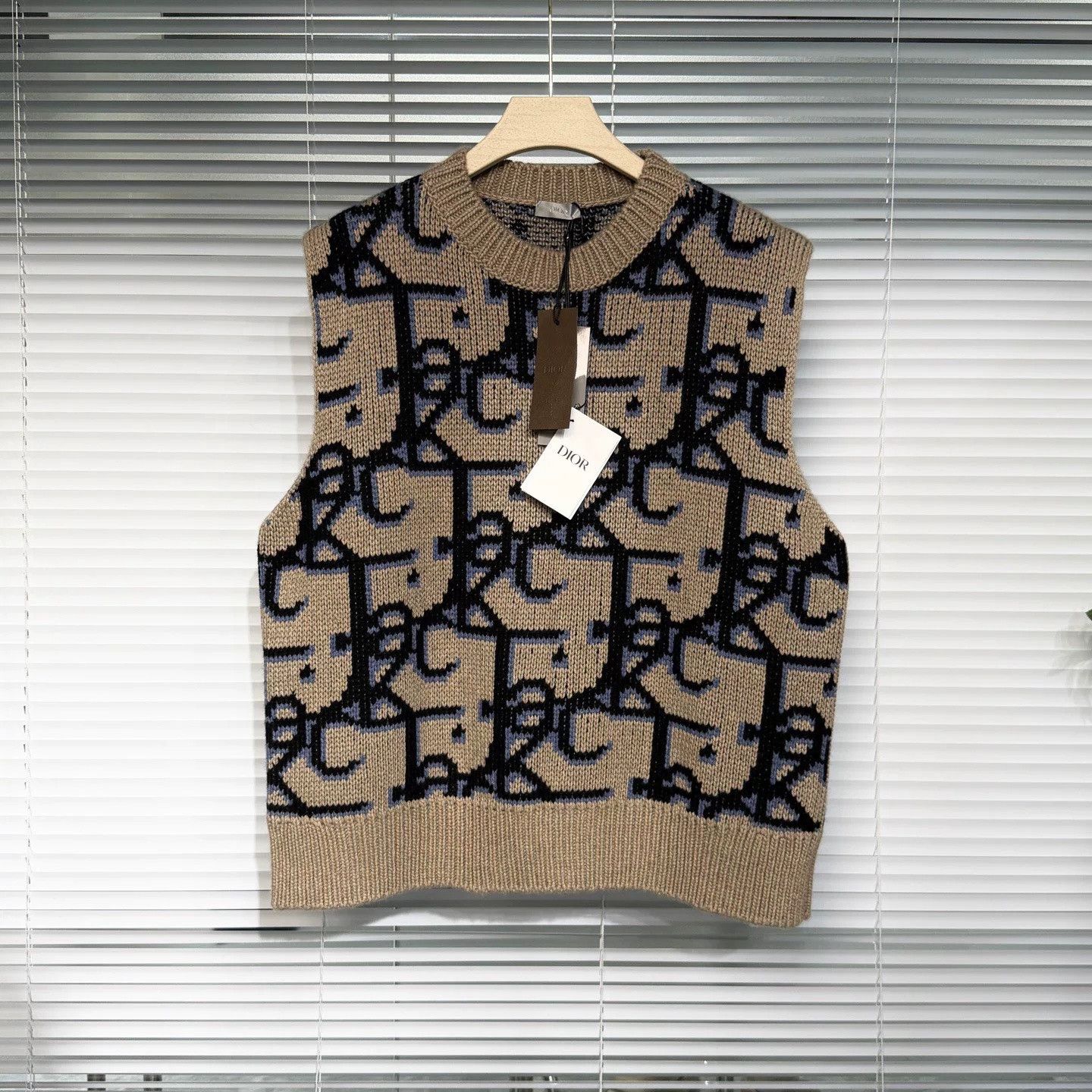 Dior Dior Travis Scott Collaboration Knit Vest Size US XL / EU 56 / 4 - 1 Thumbnail