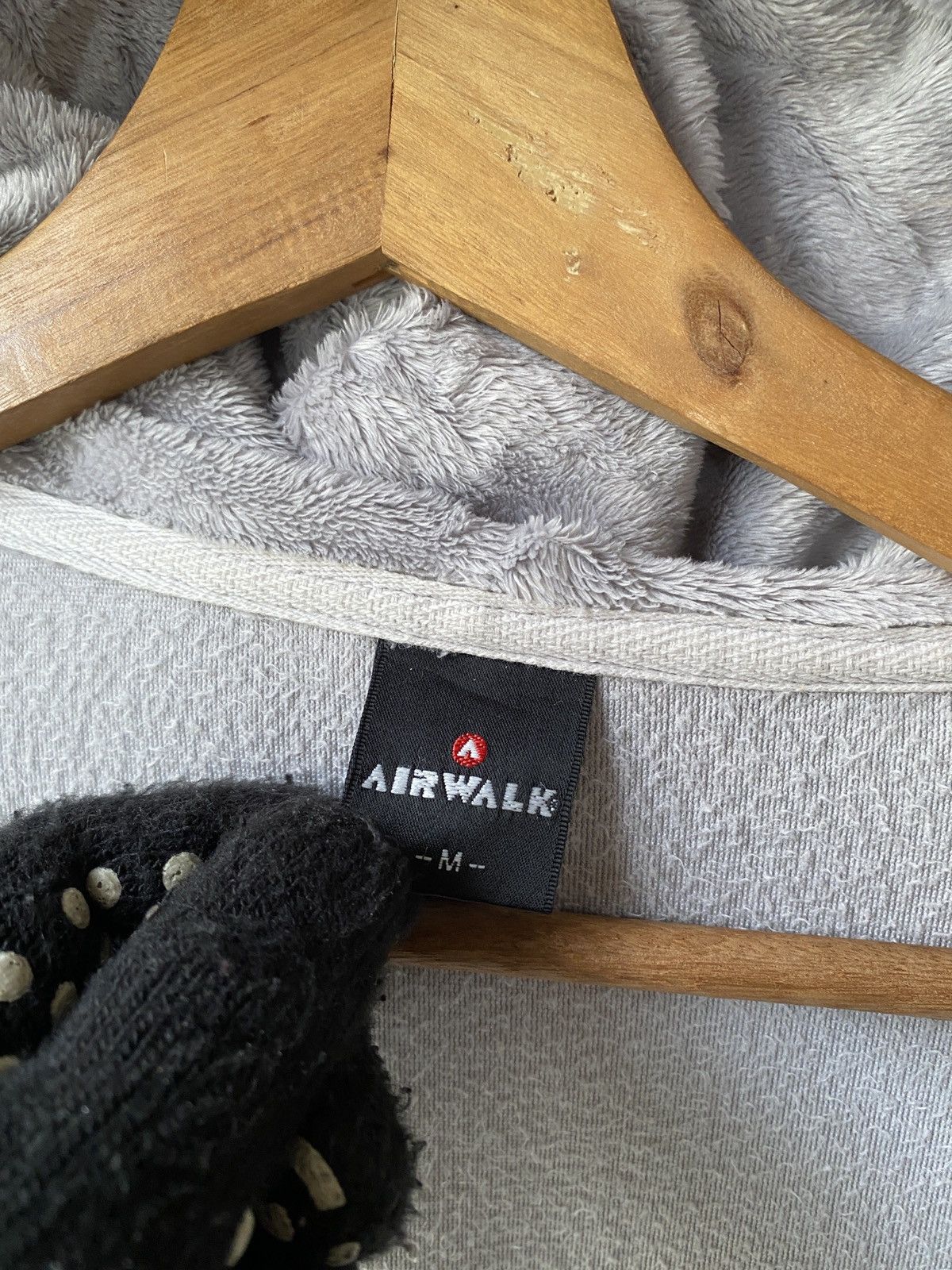 Japanese Brand Airwalk Poem Design Fleece Fur Hoodie Size US M / EU 48-50 / 2 - 9 Thumbnail
