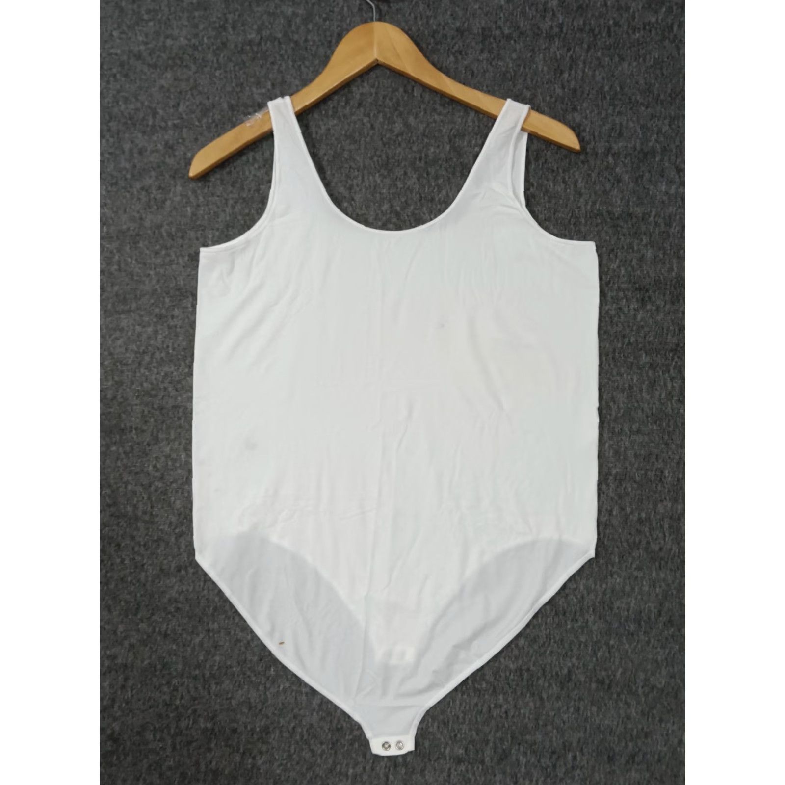 SKIMS SKIMS Women's Essential Scoop Neck Bodysuit 4X Color White Size XXL / US 16-18 / IT 52-54 - 2 Thumbnail
