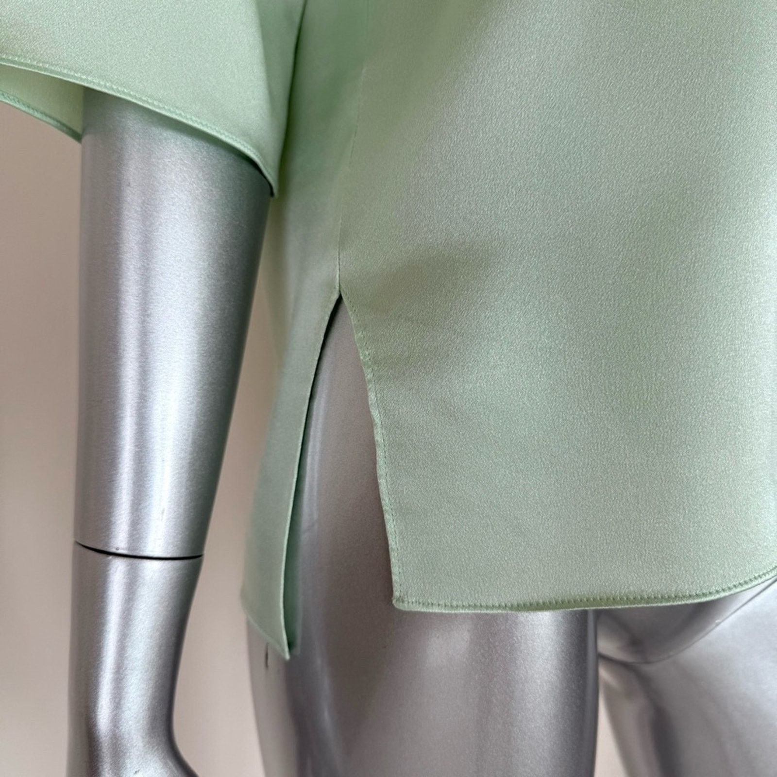 Theory NEW!! Theory women silk blouse size XS Retail 350$ Size XS / US 0-2 / IT 36-38 - 3 Thumbnail