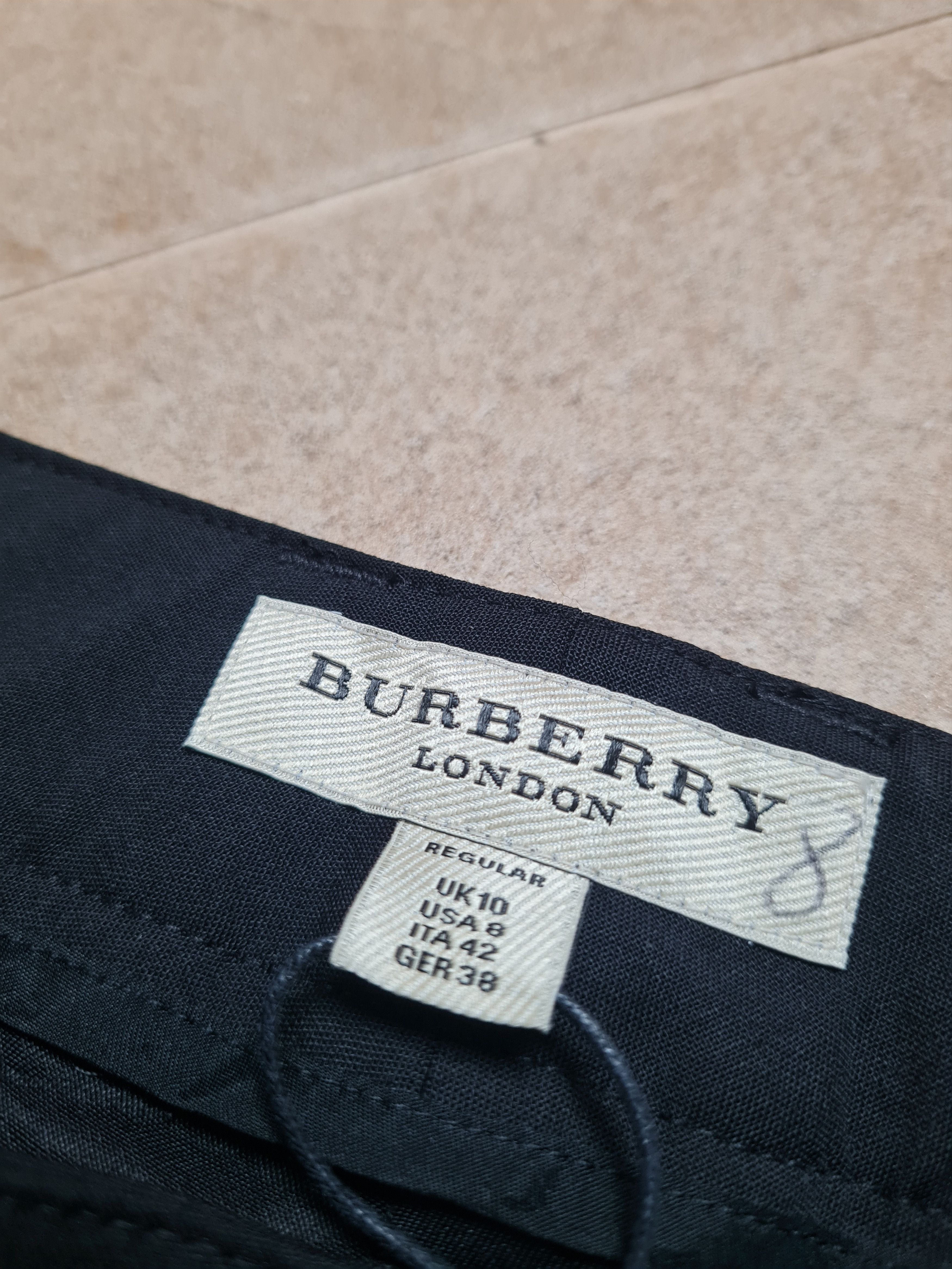 Burberry Vintage Pant Burberry London Wool Black Dress womens Pants Size 32" / US 10 / IT 46 - 4 Thumbnail