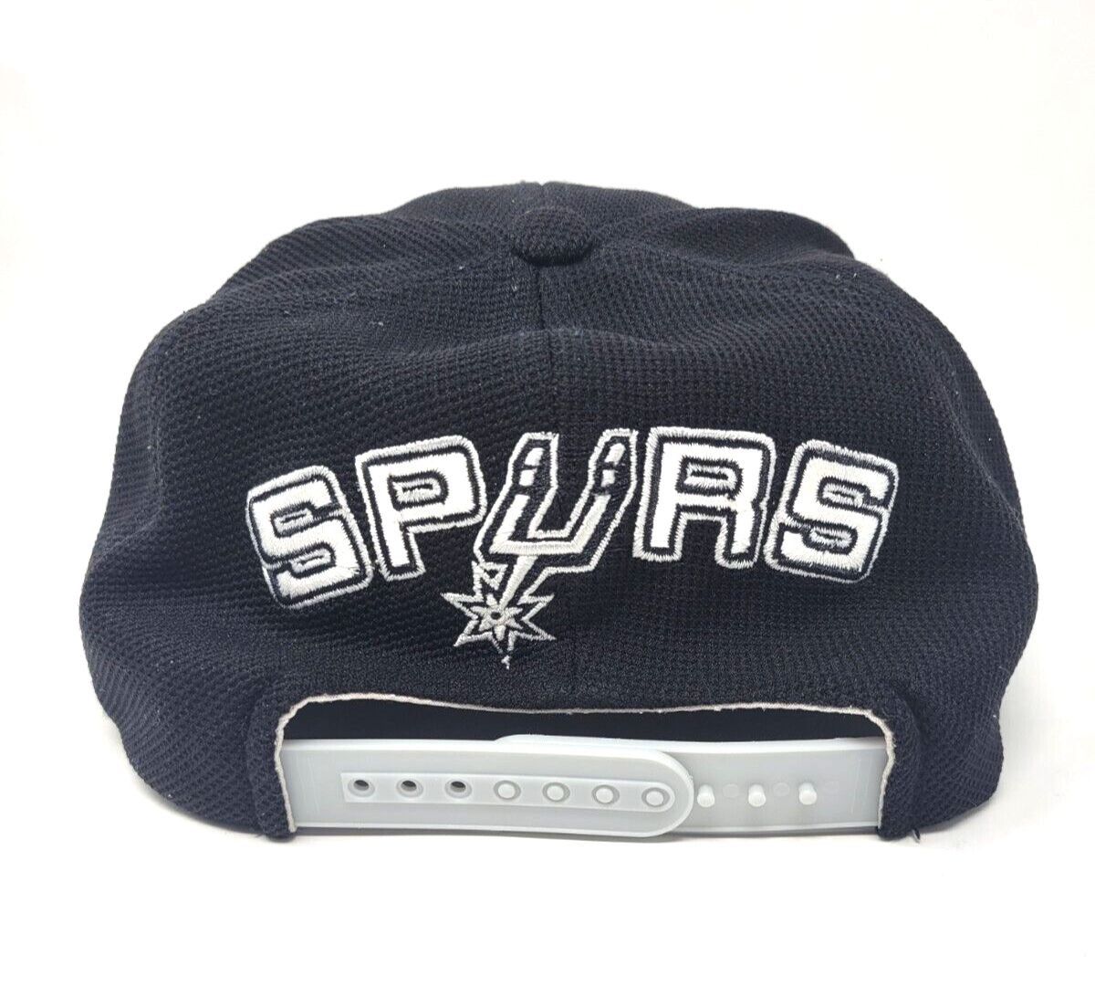 Adidas Adidas San Antonio Spurs NBA Snapback Cap 6-Panel Structured Size ONE SIZE - 2 Thumbnail
