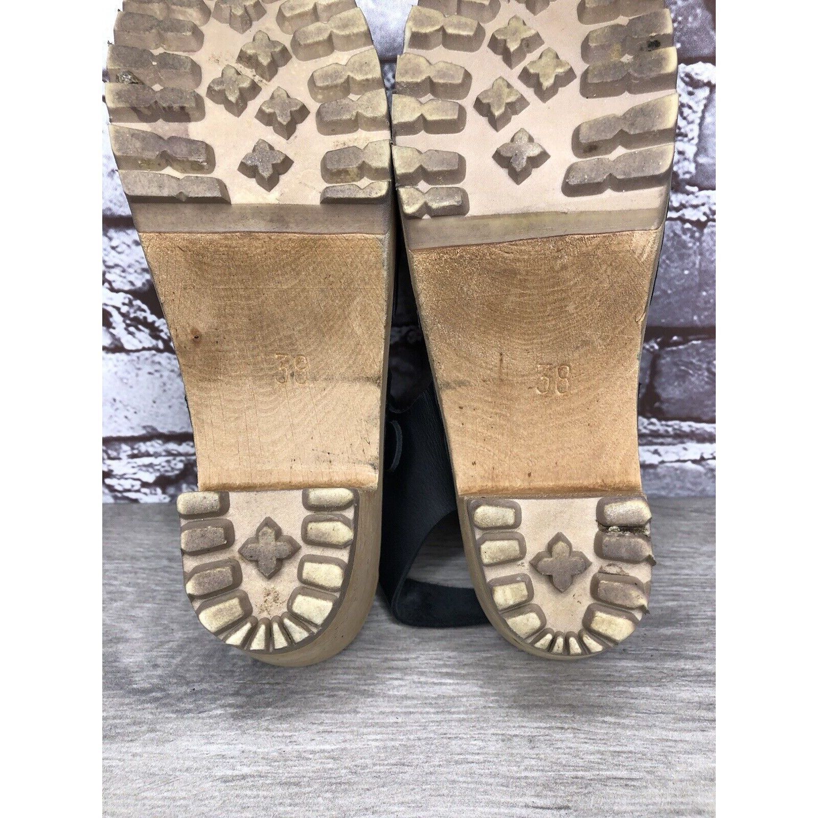 Other MIA Greta Black Leather Ankle Strap Wooden Heel Sandals Wome Size US 7.5 / IT 37.5 - 8 Thumbnail