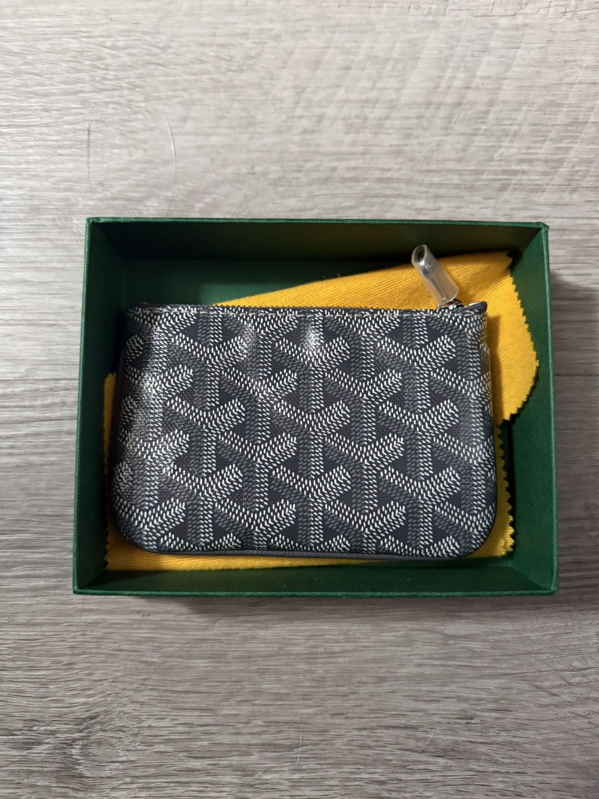 Goyard Goyard Coin Pouch Grey Size ONE SIZE - 2 Thumbnail