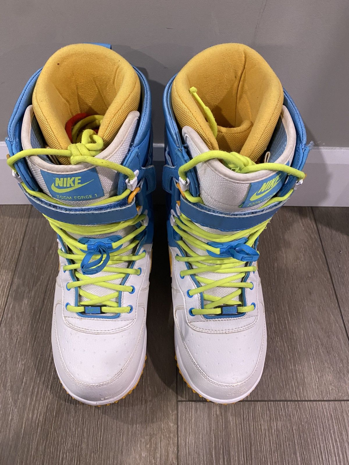 Nike Nike Zoom Force 1 Snowboard Boots White / Yellow / Blue Size US 8 / EU 41 - 7 Thumbnail