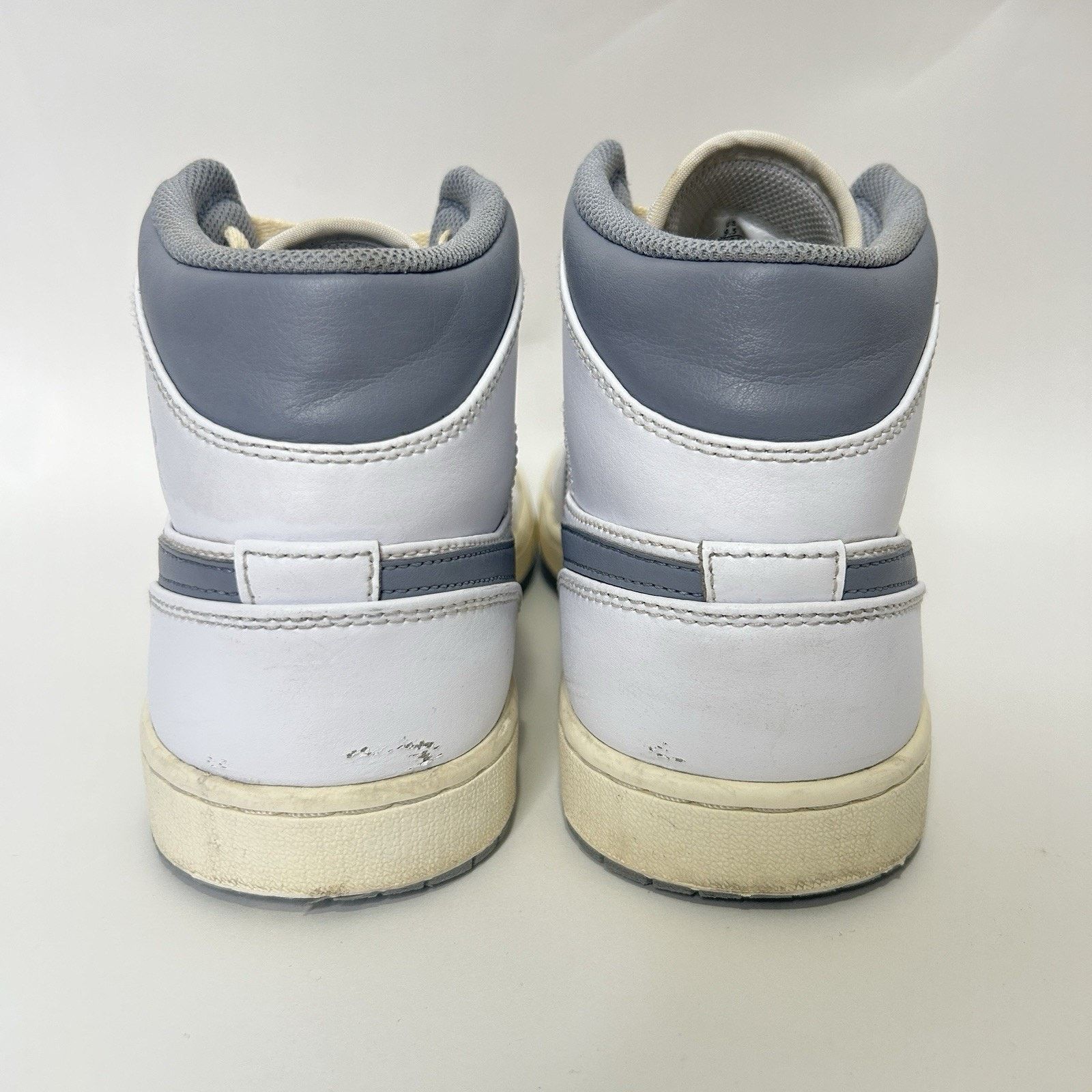 Jordan Brand Nike Air Jordan 1 Mid Retro “Neutral Grey White” 554724-135 Size US 9.5 / EU 42-43 - 9 Thumbnail