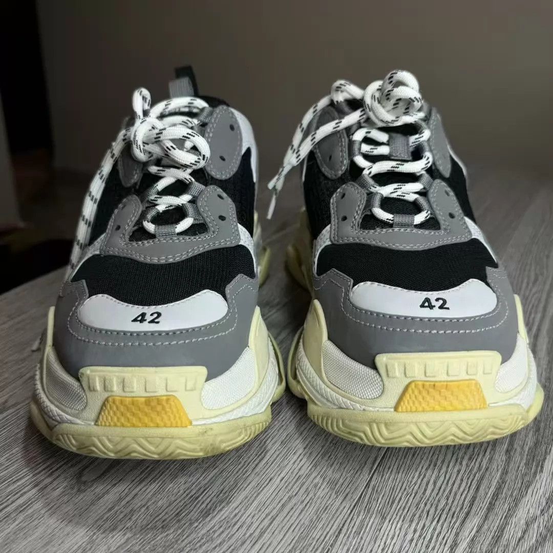 Balenciaga Balenciaga Triple S Men's 42 99 New Size US 9 / EU 42 - 2 Thumbnail
