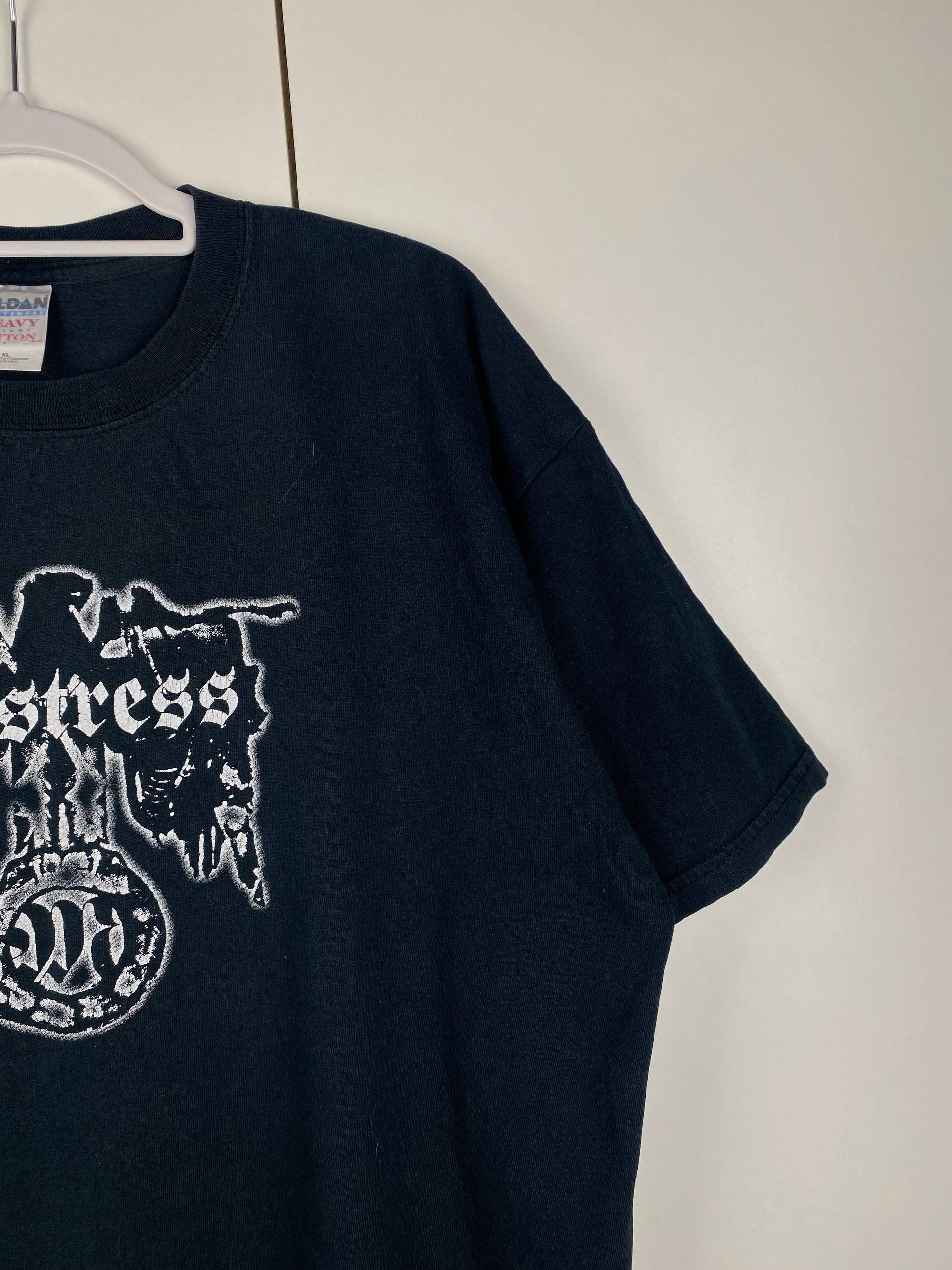 Vintage Vintage Mistress 00s No Future No Regrets Graphic Gothic Tee Size US XL / EU 56 / 4 - 4 Thumbnail