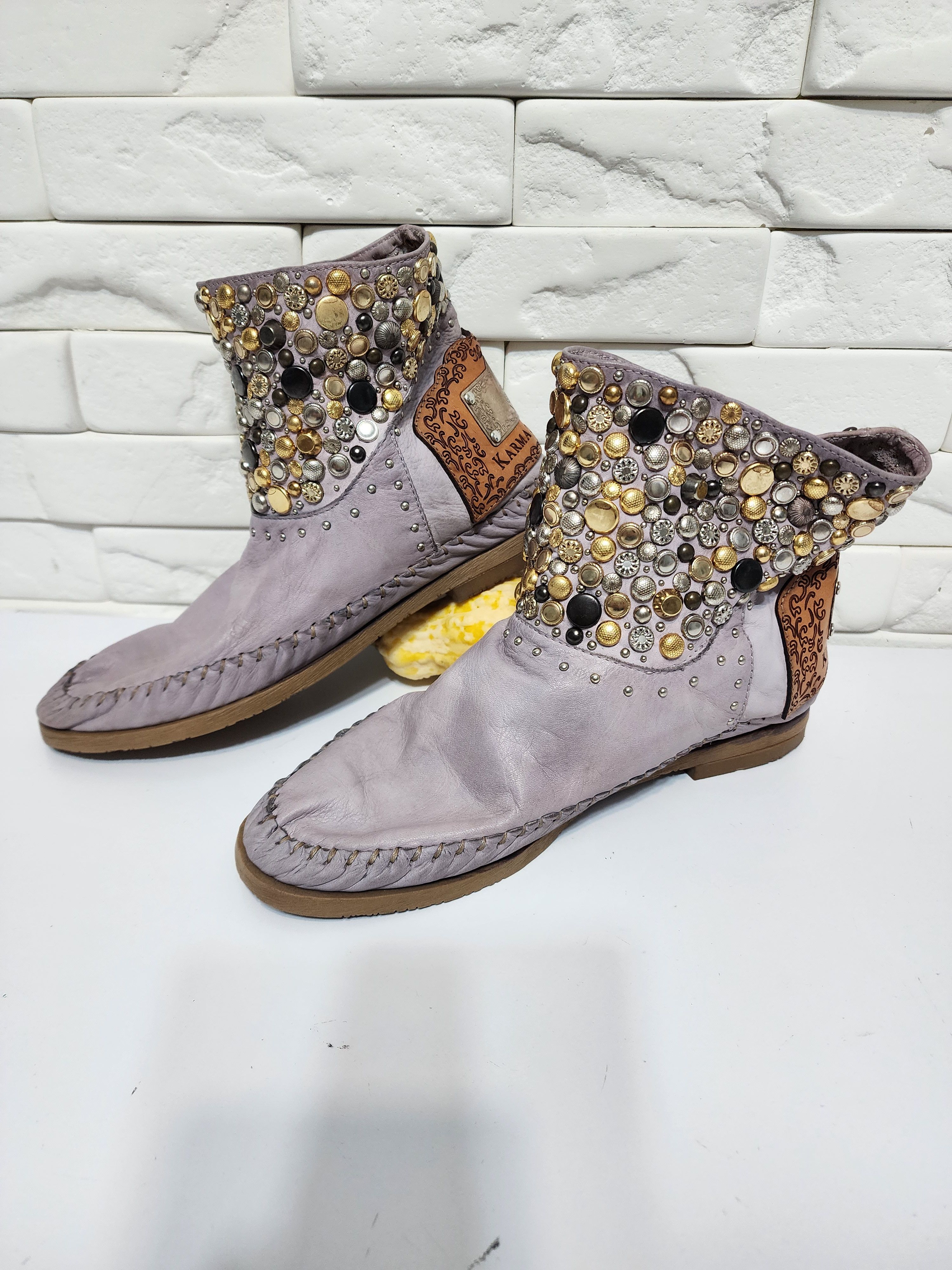 Genuine Leather Gray Leather Boots: Women's Style Shoes, Size US 9 / IT 39 - 6 Thumbnail