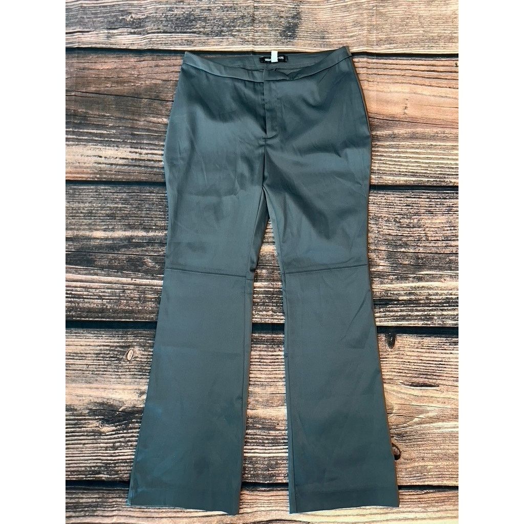 Urban Outfitters Urban Outfitters Women's 8 Gray Satin Straight Dress Pants Size 30" / US 8 / IT 44 - 1 Thumbnail