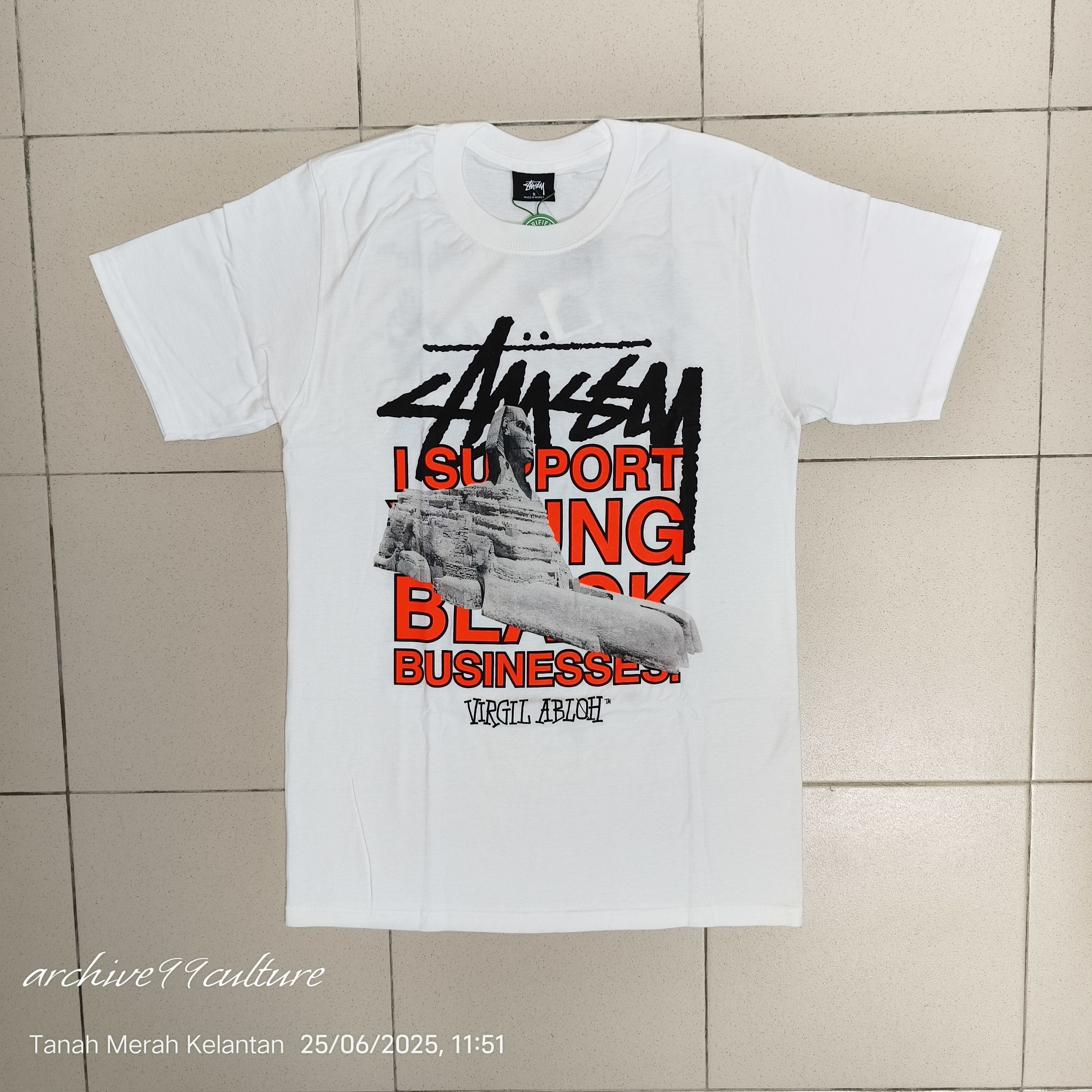 ★関税込★STUSSY★Stussy x Off-White 40 WT T-Shirt★Tシャツ ☆【STUSSY】☆Stussy x Off-White 40 WT T-Shir.t☆Tシャツ☆
